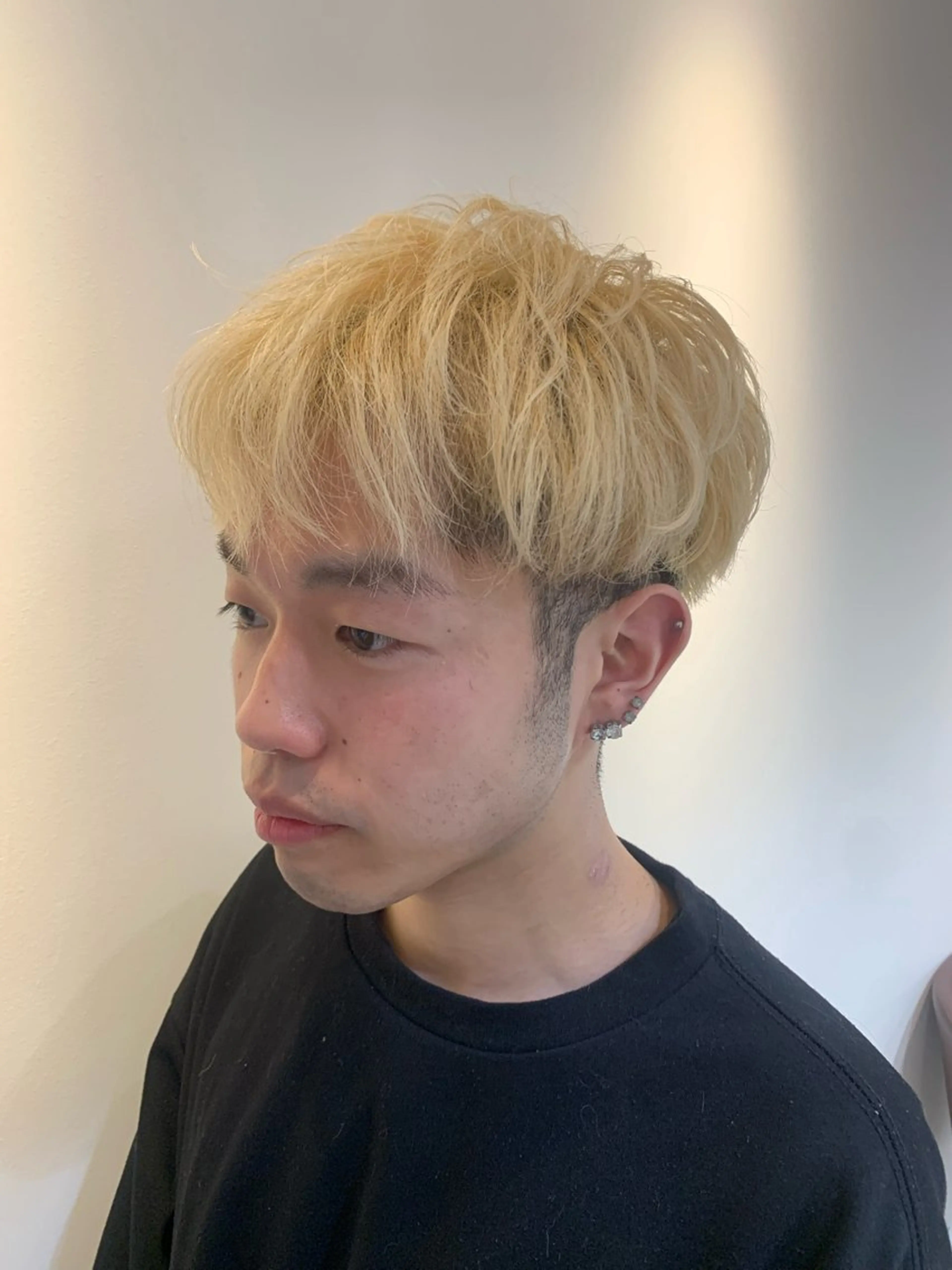 ショート メンズ マッシュ ショートヘア カット スカイレビュー所属・Yu /マッシュ/ スパイキーショートのヘアスタイル