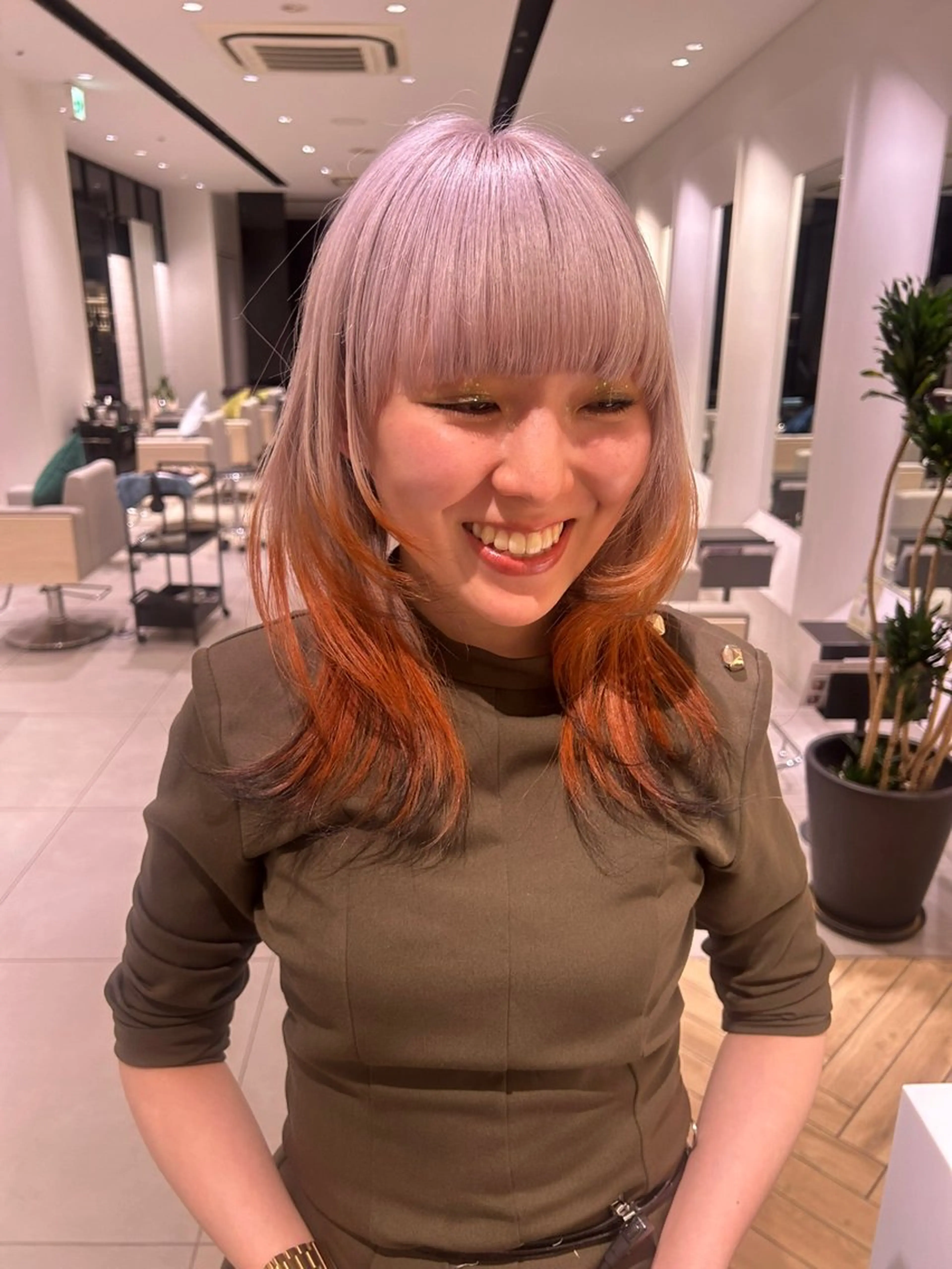 セミロング ヘアカラー 艶カラーリスト 🌈銀座🌈牛込萌香のヘアスタイル