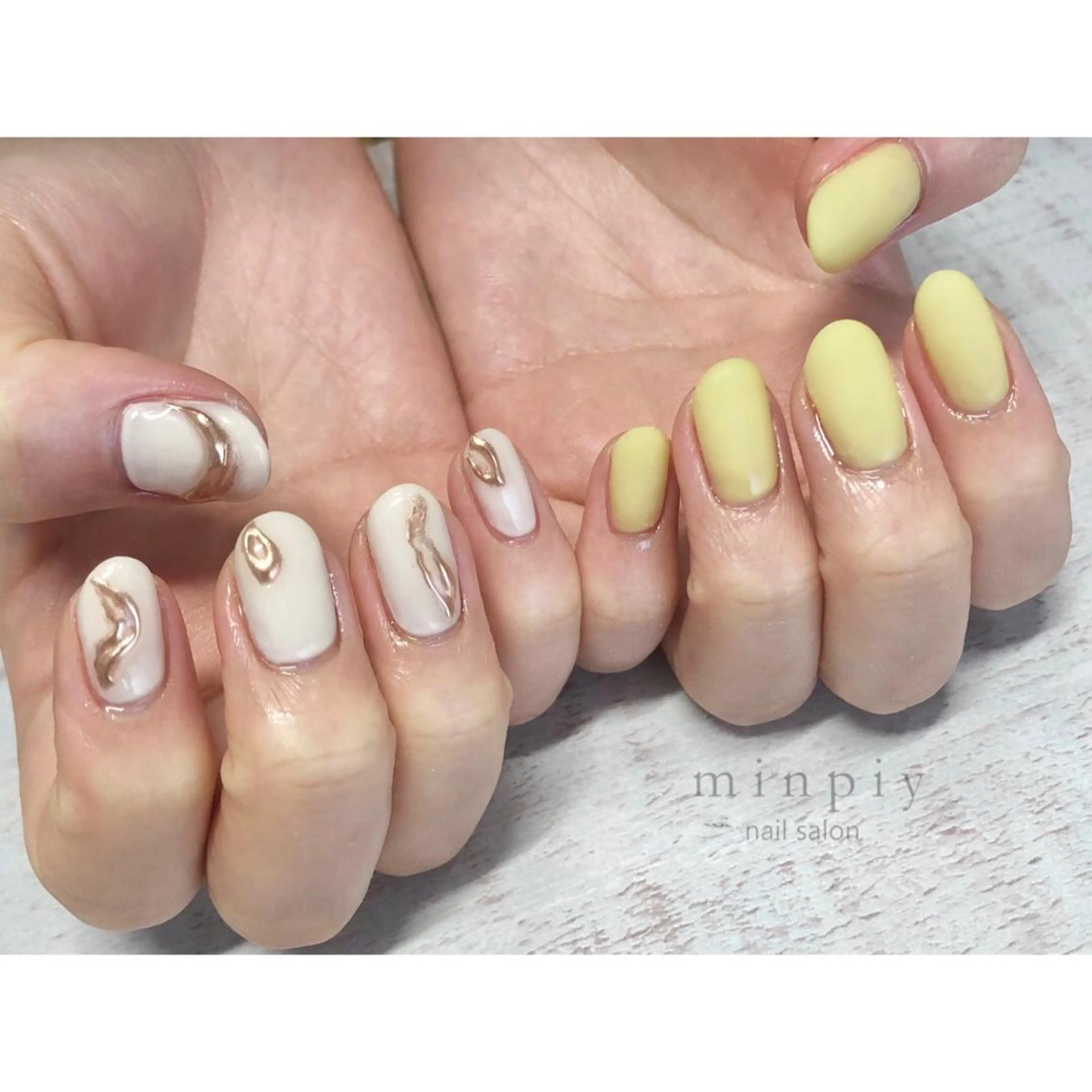 ネイル 𖡼 yumenoのネイルデザイン