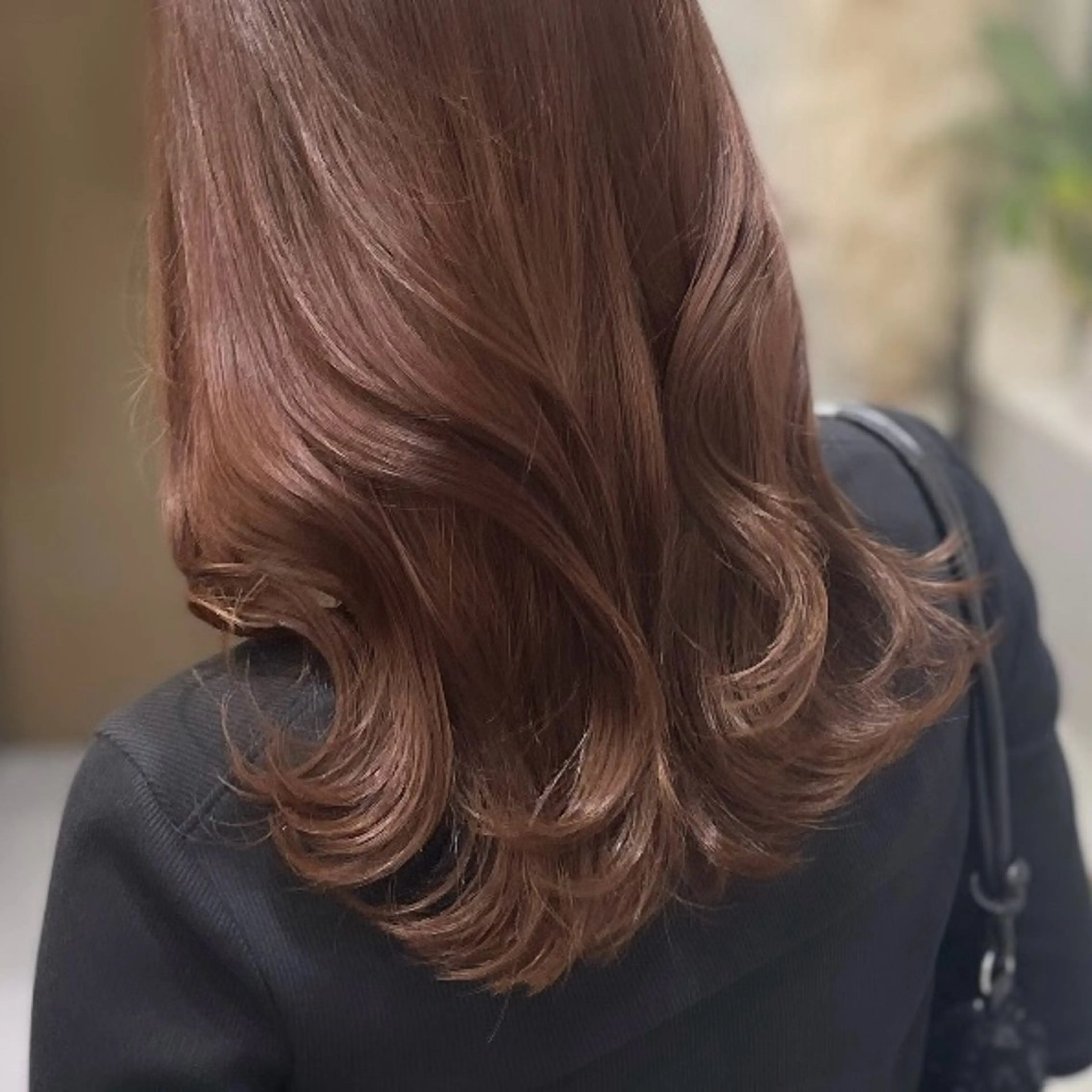 セミロング カラー ブリーチ ブリーチなしカラー カット ヘアカラー Rui/透明感カラー 暖色/レイヤーカットのヘアスタイル