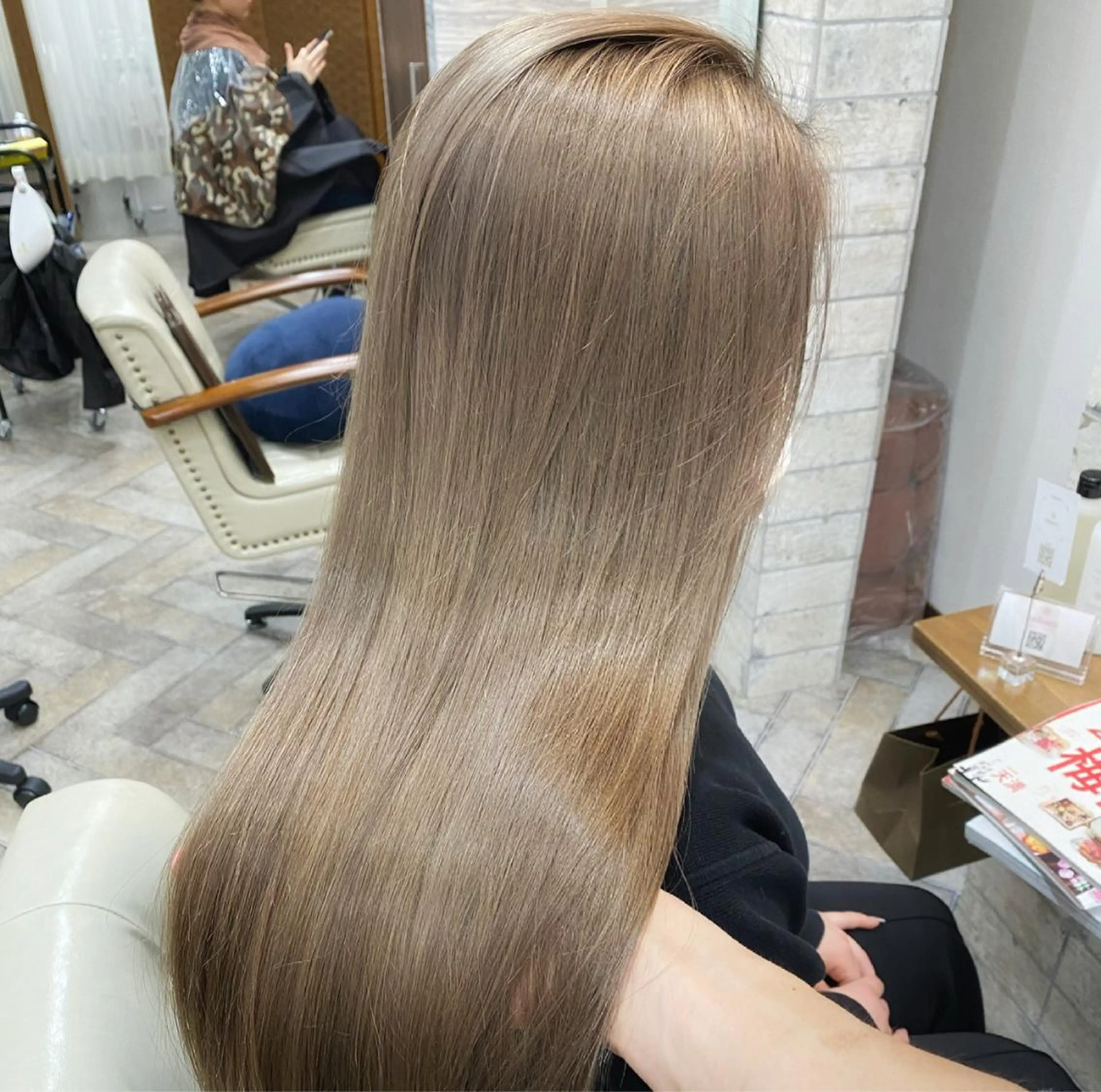 ロング カラー パーマ ヘアアレンジ メンズ キッズ ヘアカラー ハイライト、レイヤー カット/西梅田/中西のヘアスタイル