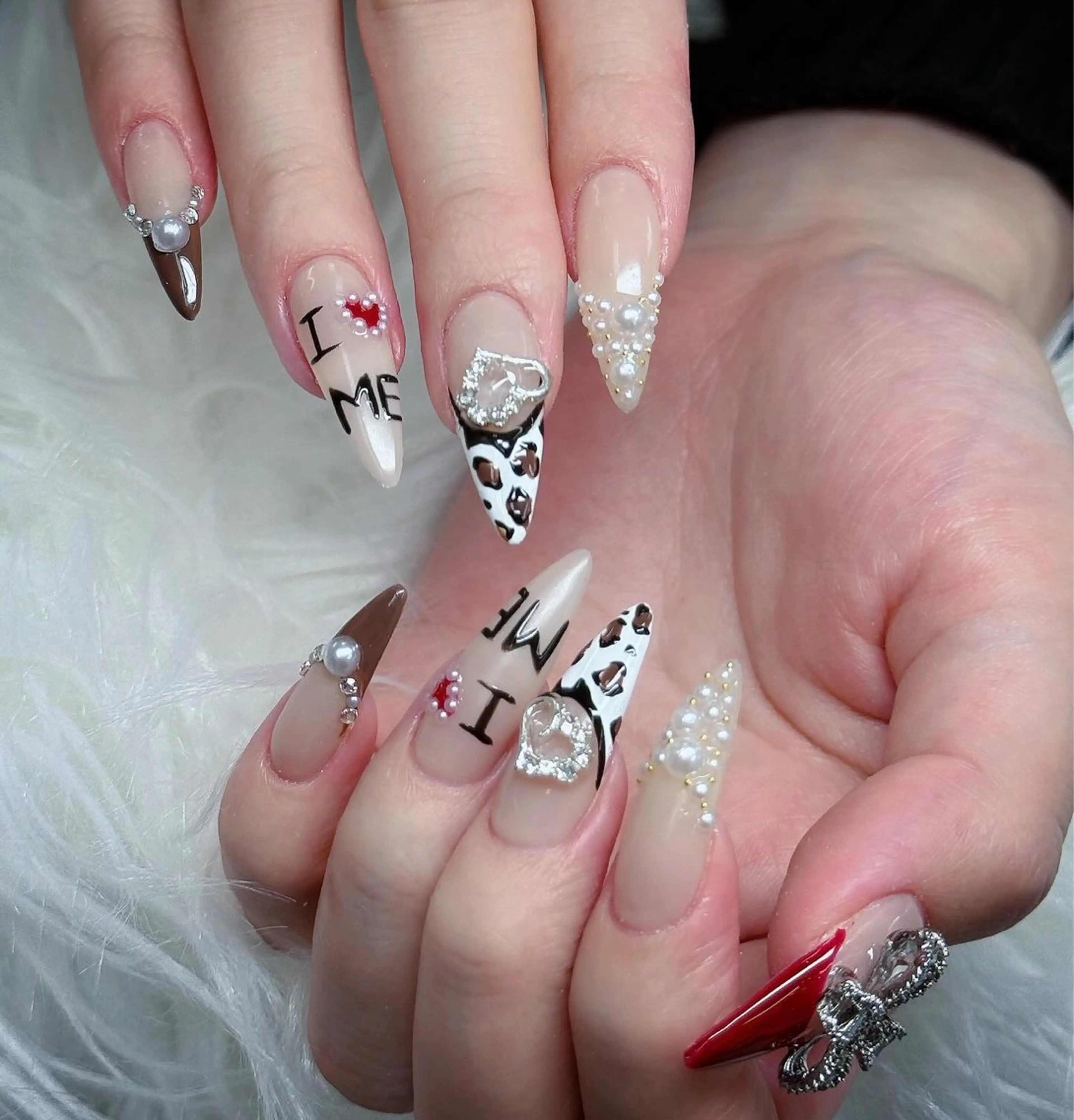 ネイル ロングネイル マグネットネイル リボン 夏ネイル スーパーロングネイル ハンドネイル Hani nailsalonのネイルデザイン