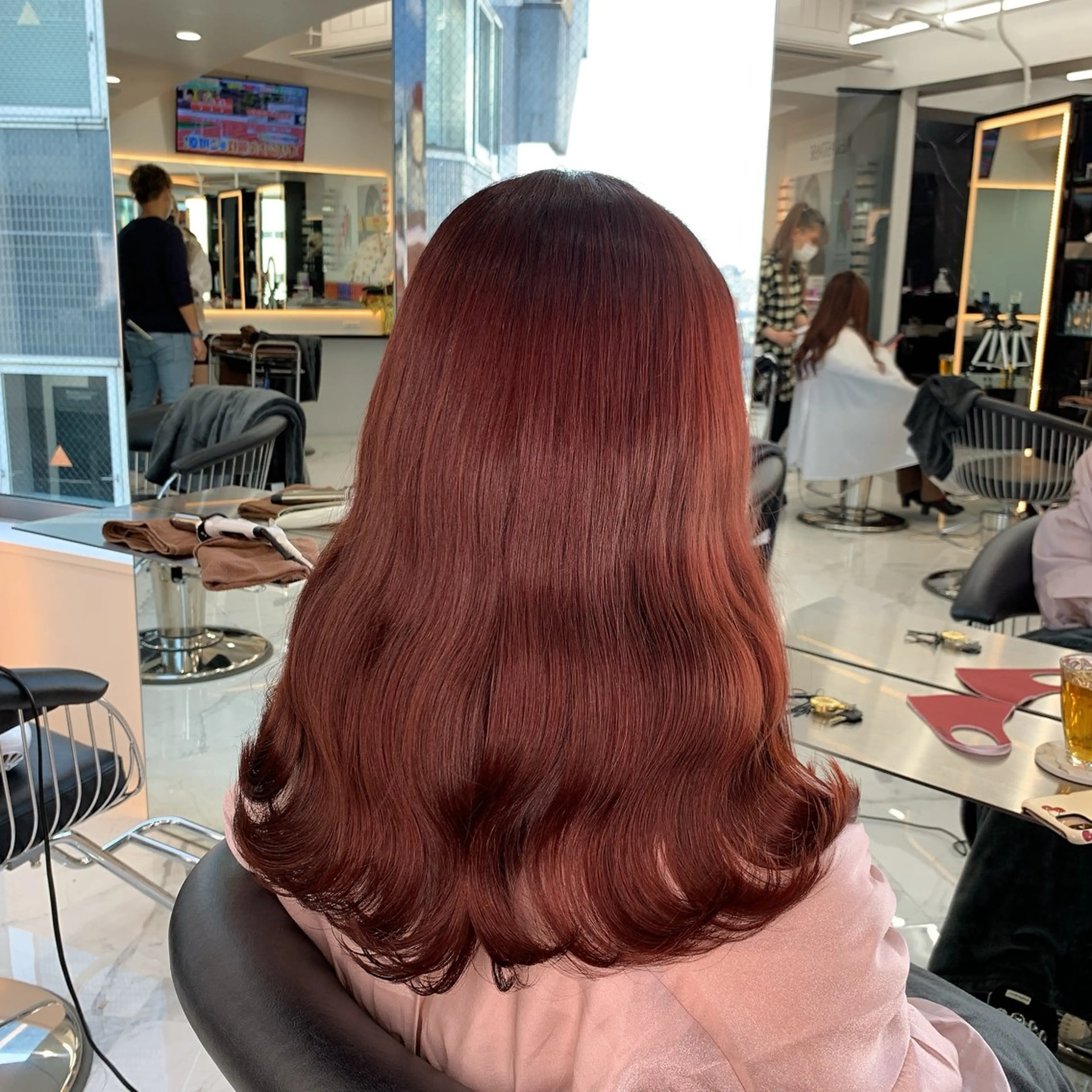 ロング カラー ブラウンカラー レッドカラー レッドブラウン ヘアカラー ZYNX所属・MAHIRO/複雑 履歴/ハイトーンのヘアスタイル