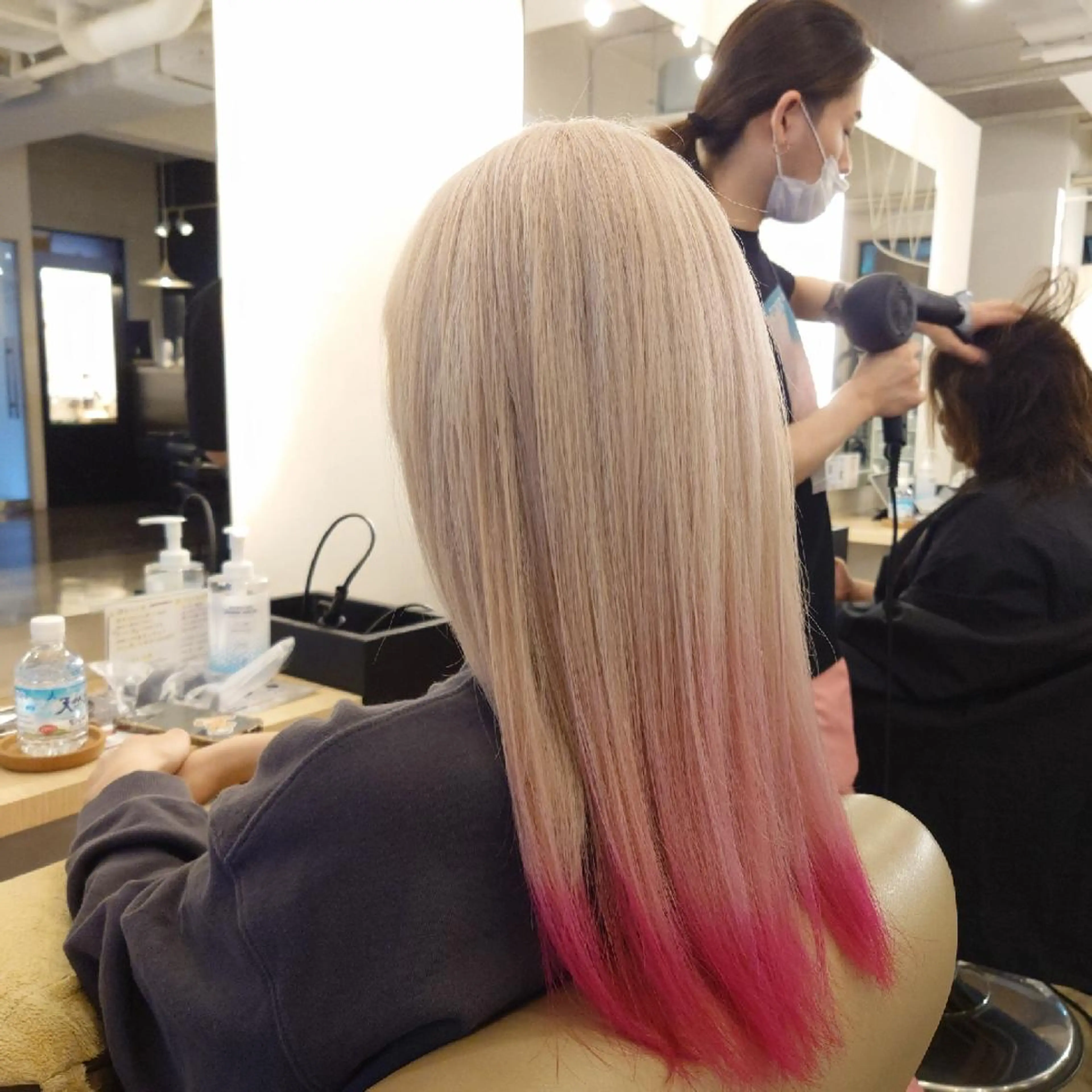 セミロング カラー Des.Art所属・津田 祐輔のヘアスタイル