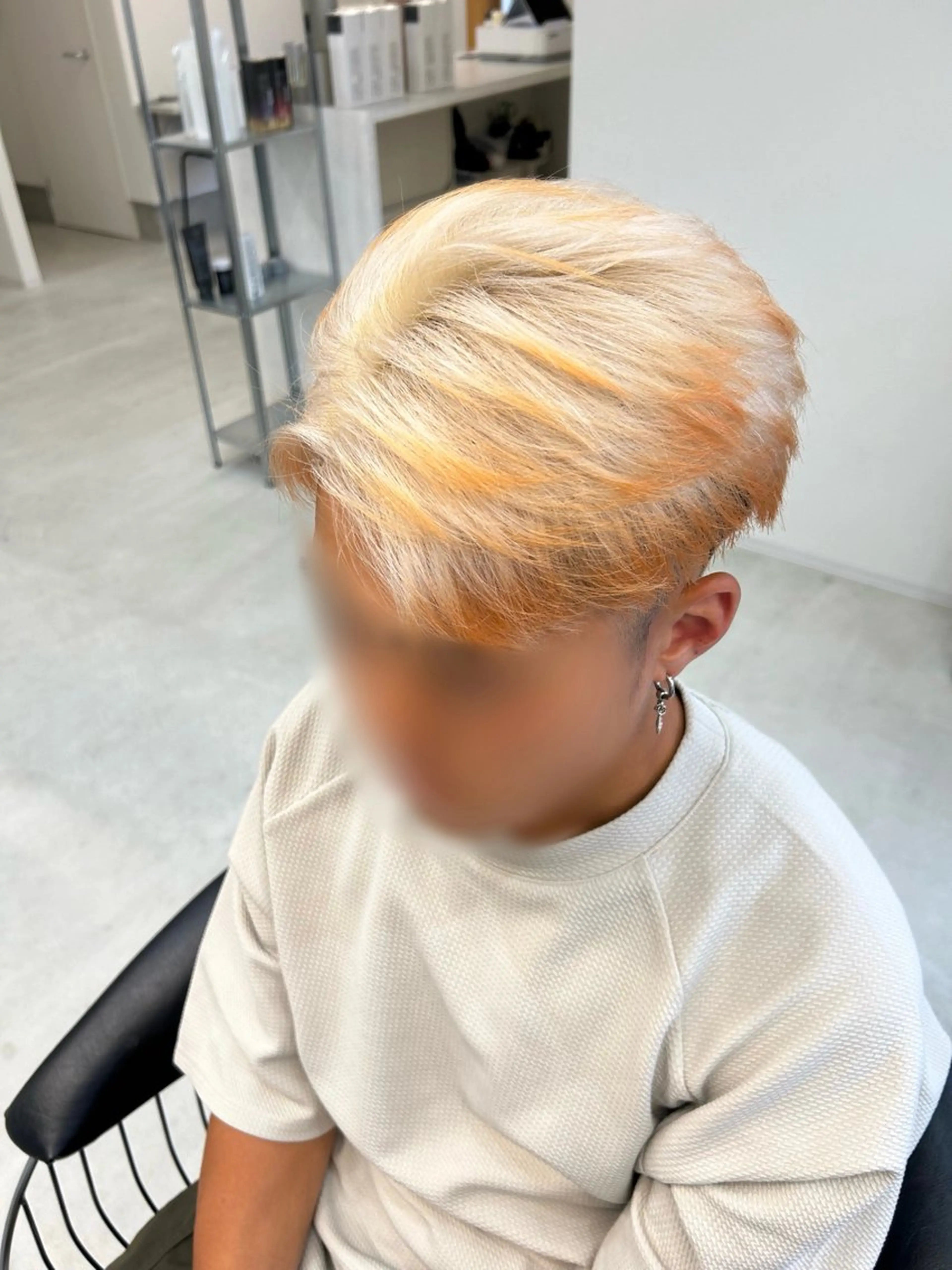 カラー メンズ オレンジ ヘアカラー 🐾ハイトーンブリー チ🐾ひなたのヘアスタイル