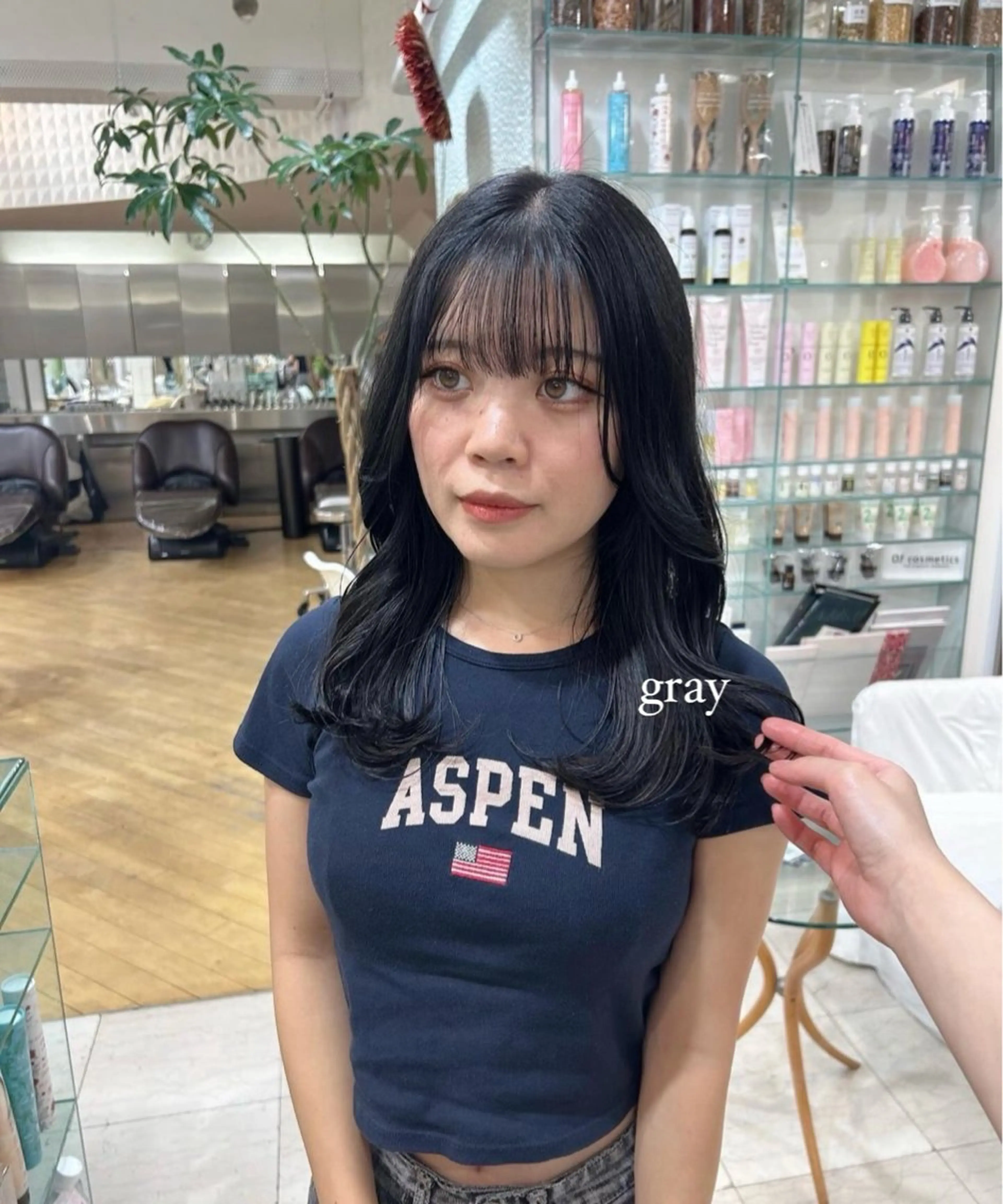 ロング カラー ありむらもえ/ インナーカラーのヘアスタイル