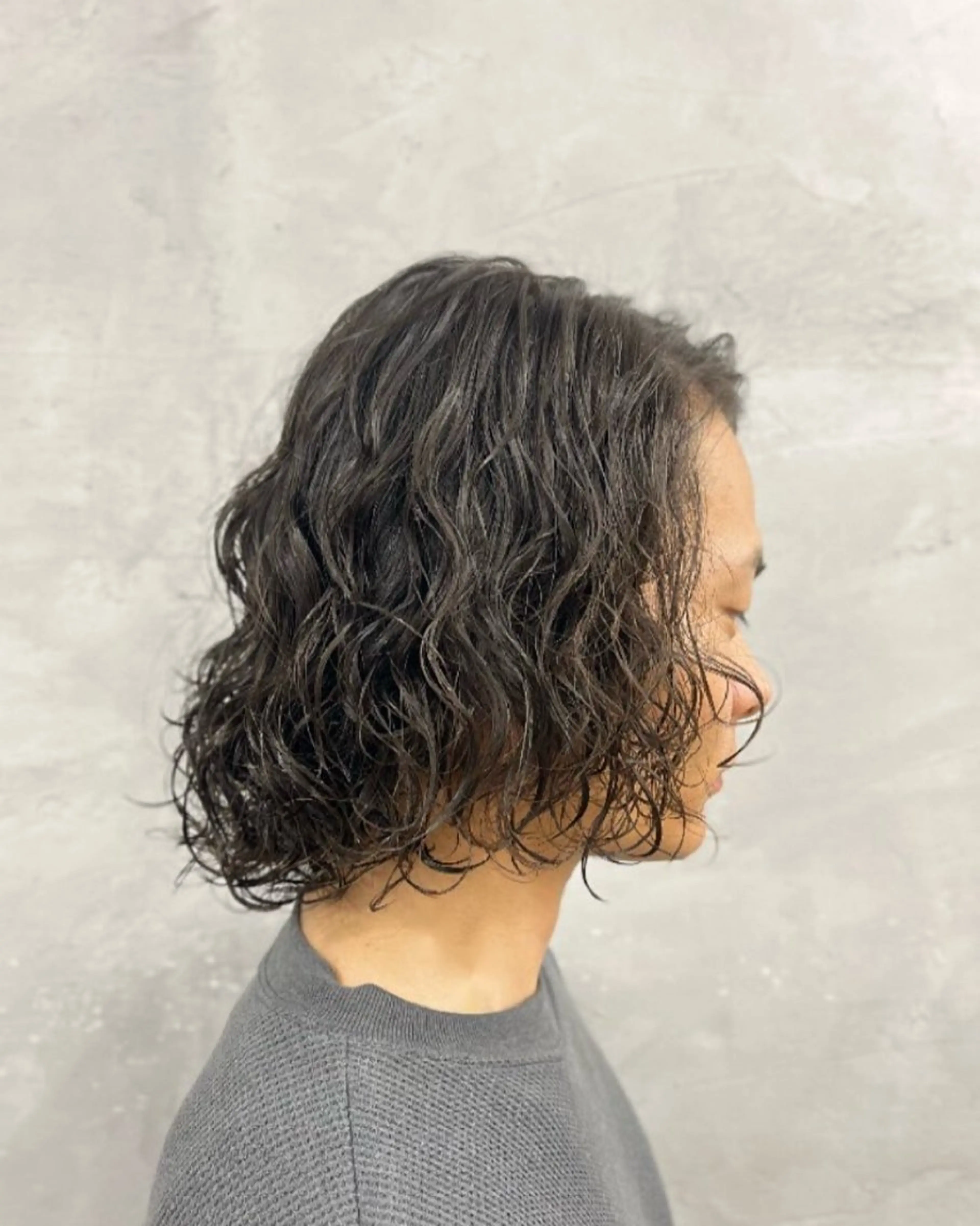 ミディアム パーマ カット パーマ ナカジマ ハルカのヘアスタイル
