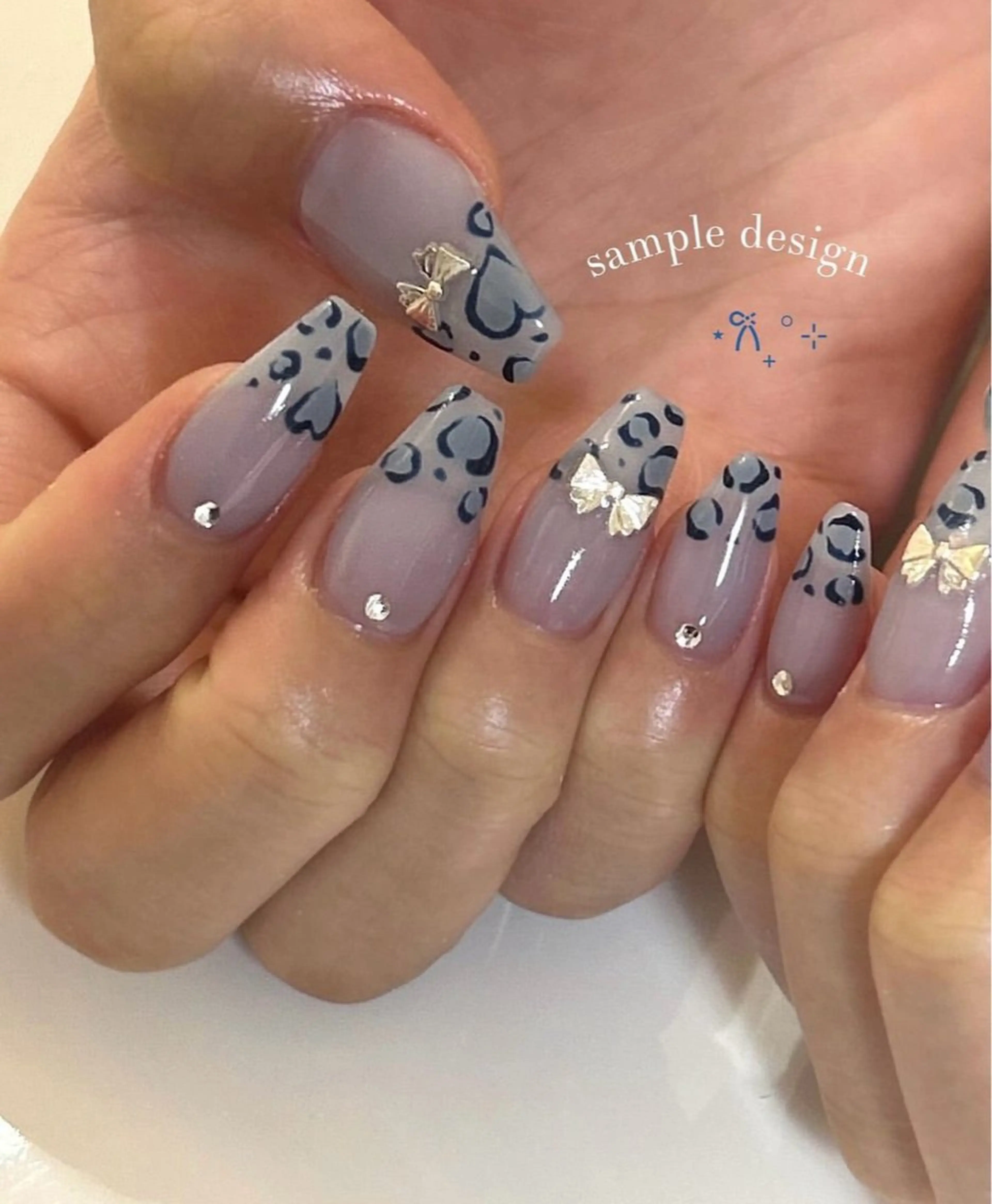 ネイル ハンドネイル ViViA momokaのネイルデザイン