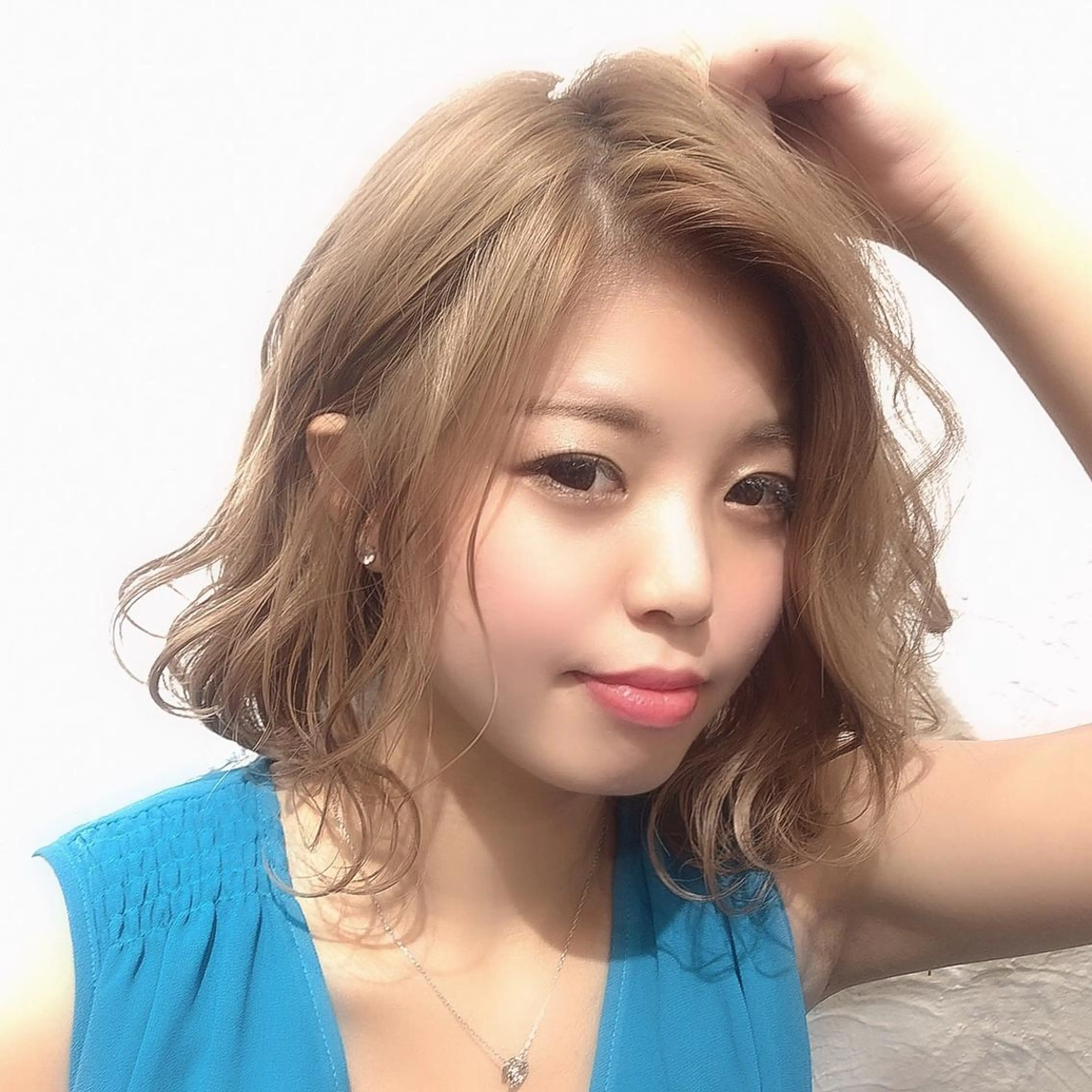 ミディアム カラー beauty: beast 大町店のヘアスタイル