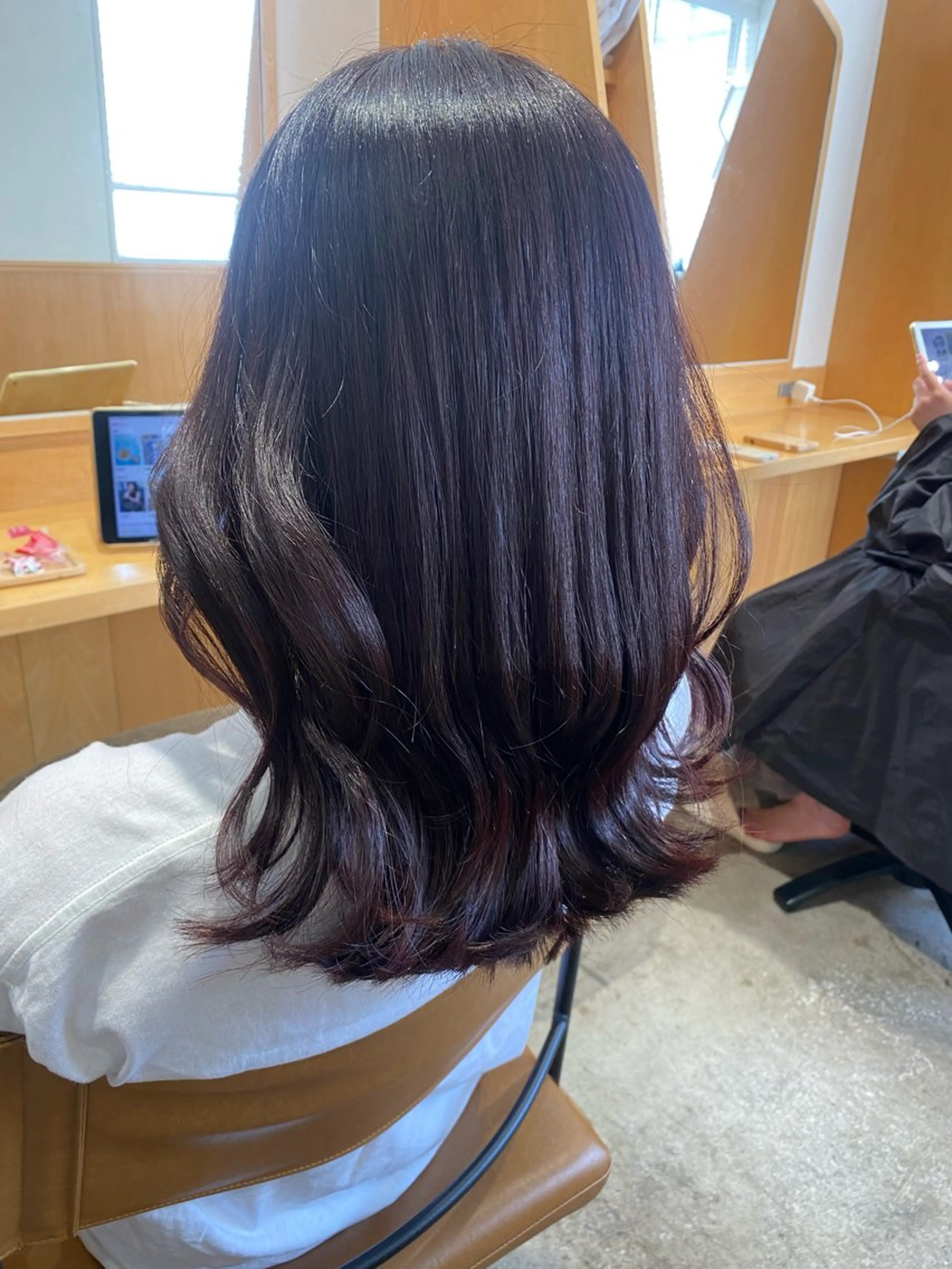 ミディアム チョコレートブラウン ピンクブラウン SALOWIN銀座PAYⅡ店所属・GINZARay2 風本朱里🐥のヘアスタイル