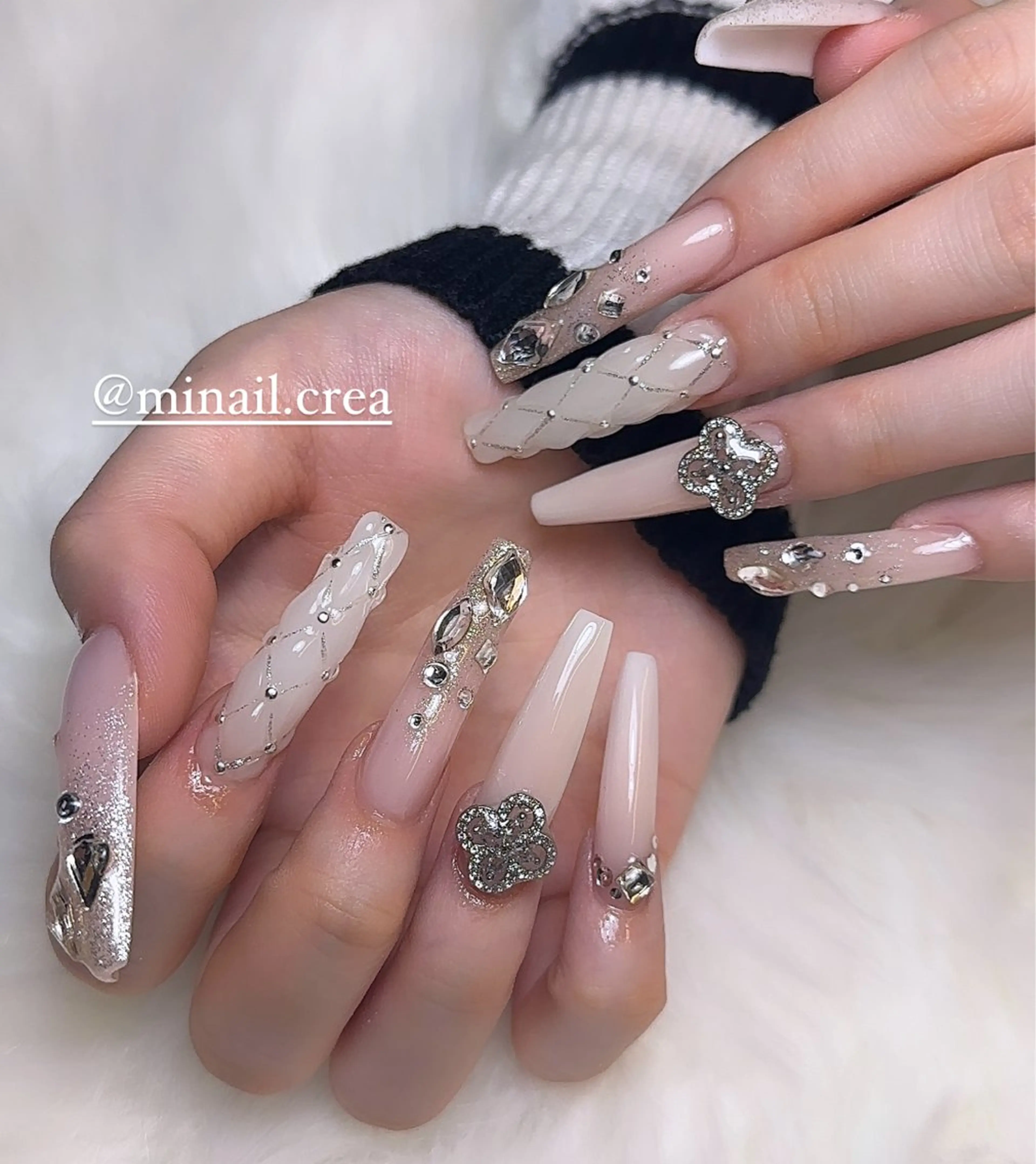 ネイル 長さ出し ジェルネイル グラデーション キラキラネイル ラメ(グリッター) ハンドネイル CRéA　-private nailsalon-所属・CReA nailのネイルデザイン