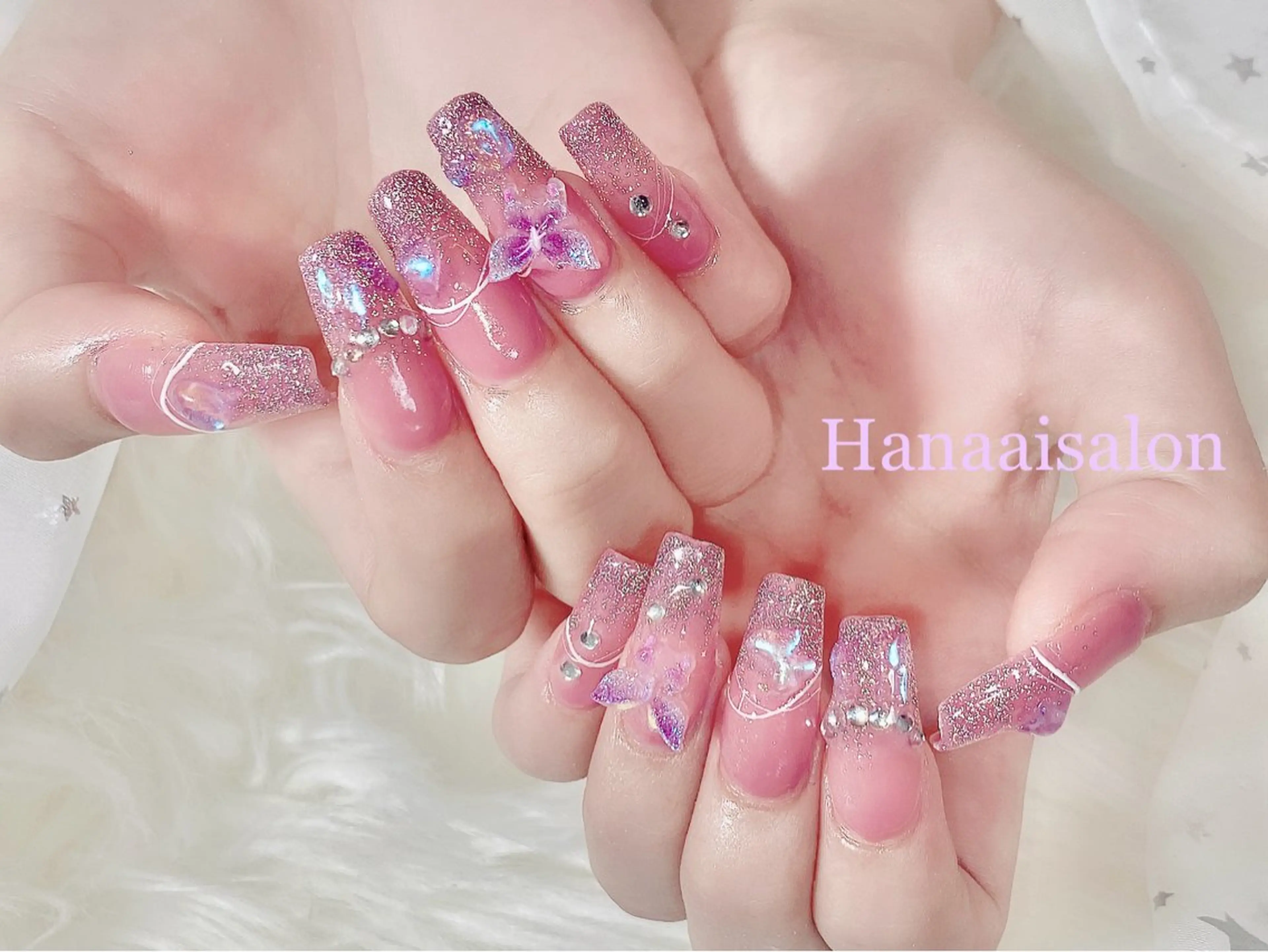 セミロング ハンドネイル Hanaai Salon新宿店のネイルデザイン