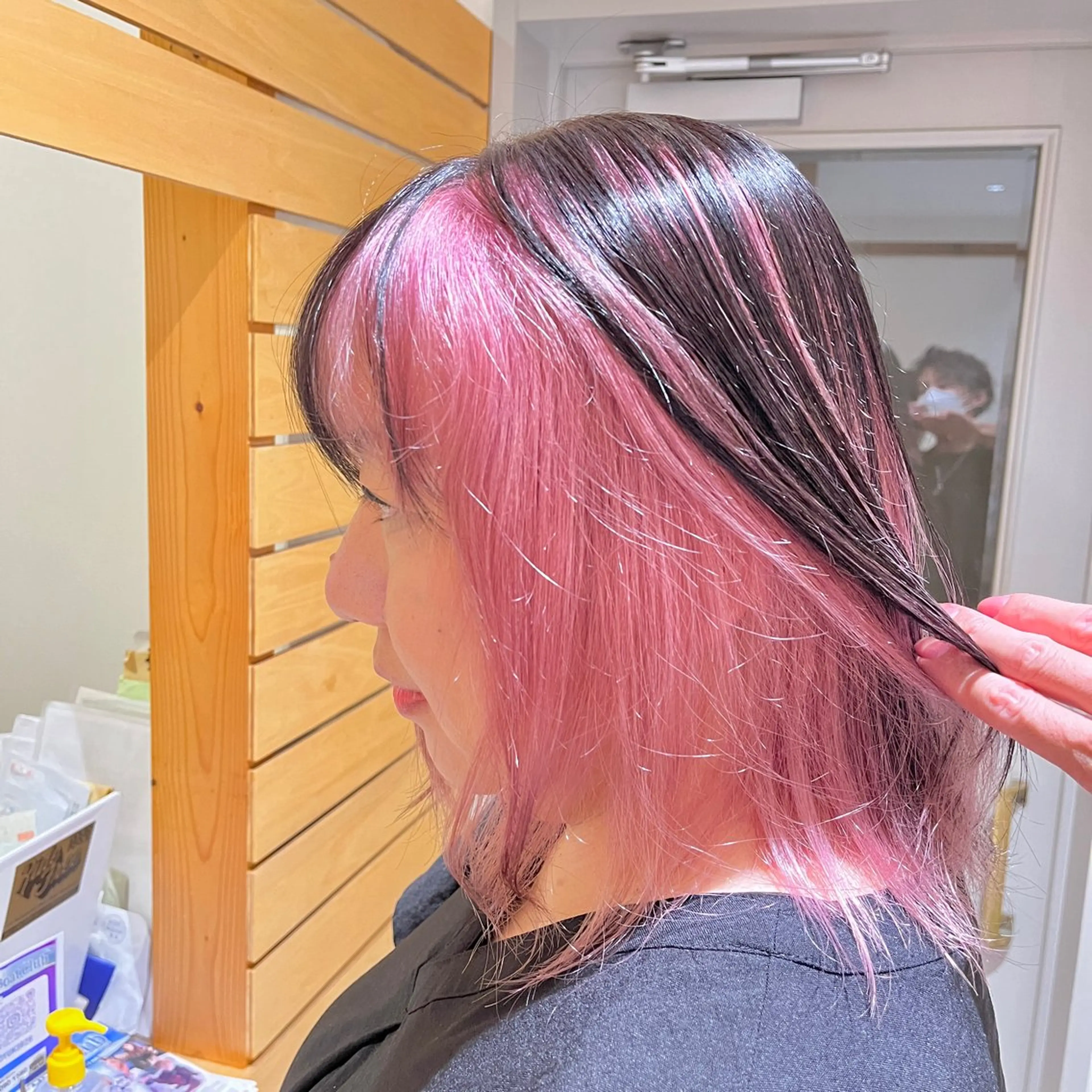 ミディアム カラー ブリーチ ヘアカラー トリートメント RUBEUS【ルベウス】所属・✨艶々カラー🎨 杉本賢人のヘアスタイル