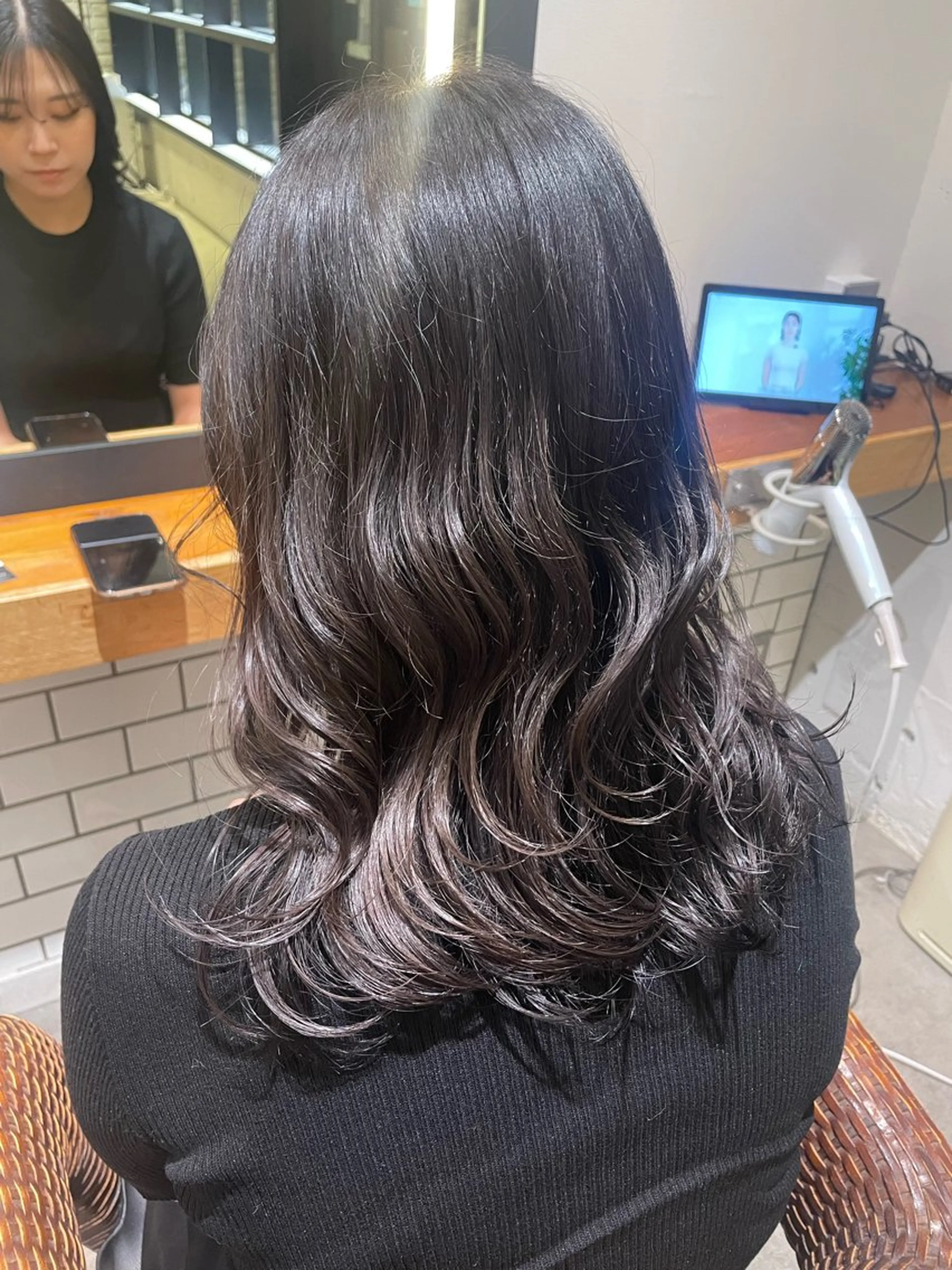 セミロング カラー 暖色カラー🤎Red Neo meiのヘアスタイル