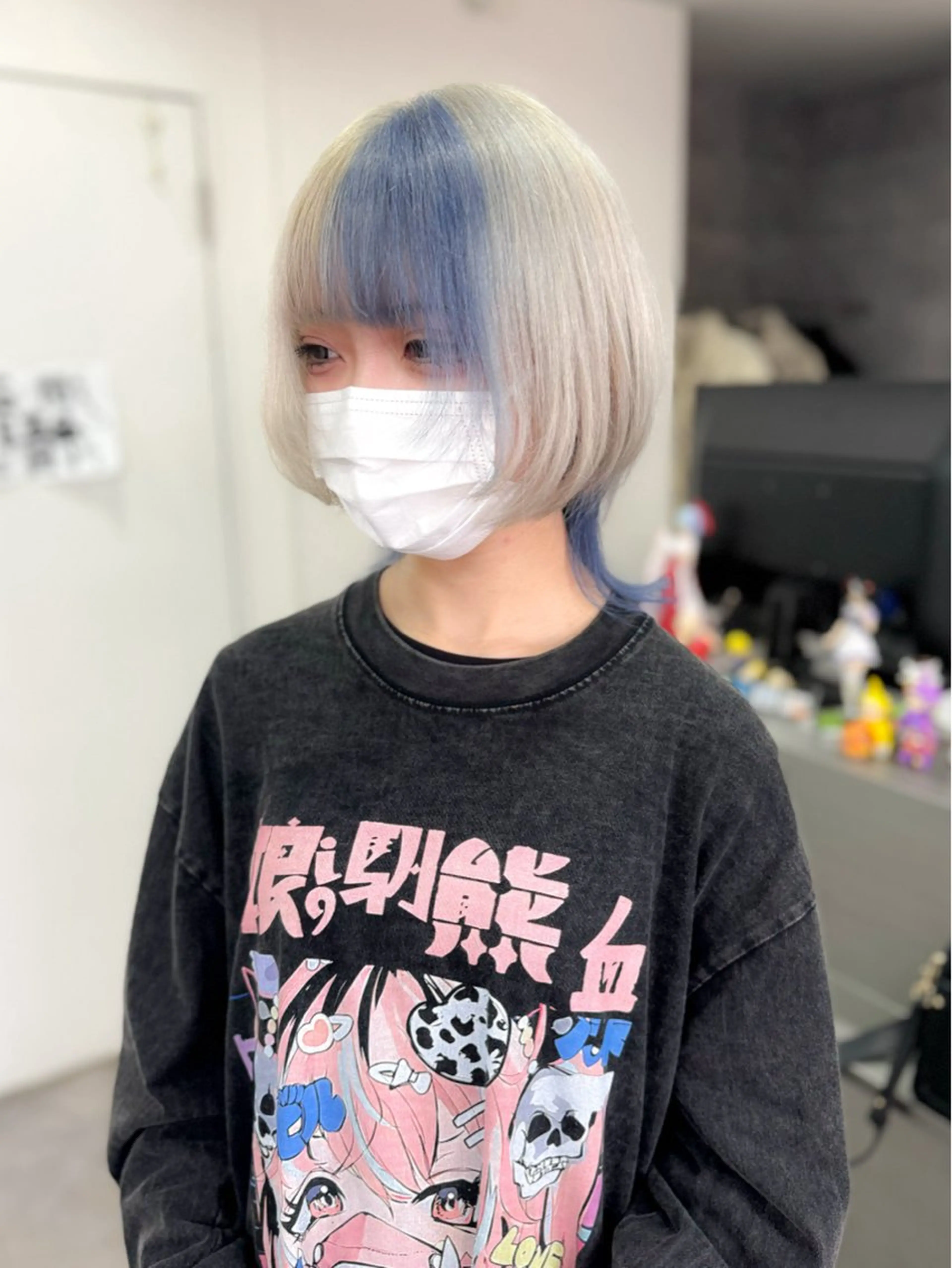 ショート カラー ブリーチエクステ 🎩カズキ🎩のヘアスタイル