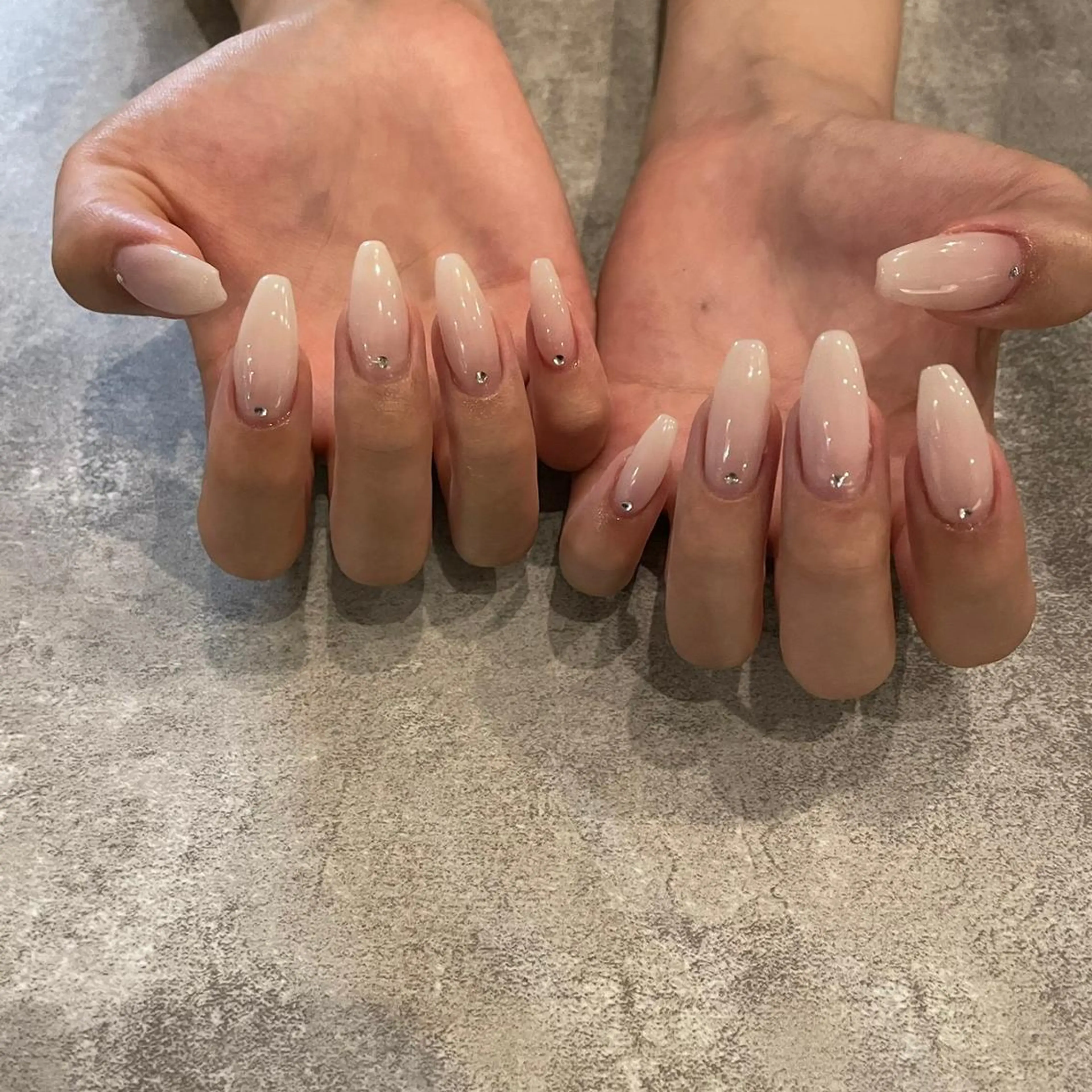 【モデル様価格✨】フルチップ長さ出し10本💅〈オフあり〉1カラーコース＆パーツ2本~の写真