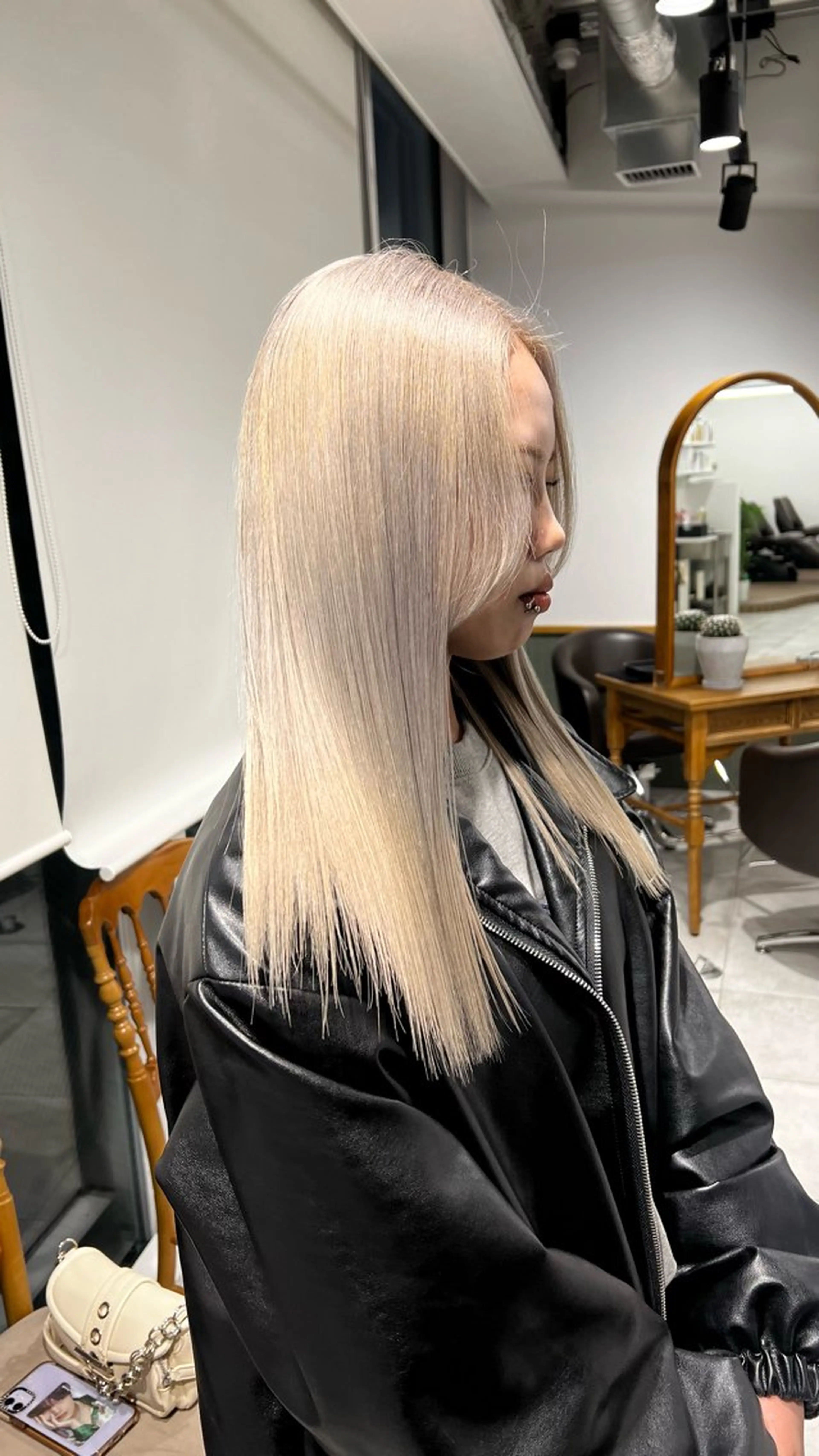 ロング カラー カット ヘアカラー トリートメント ブリーチなし 透明感🔅KANTAのヘアスタイル