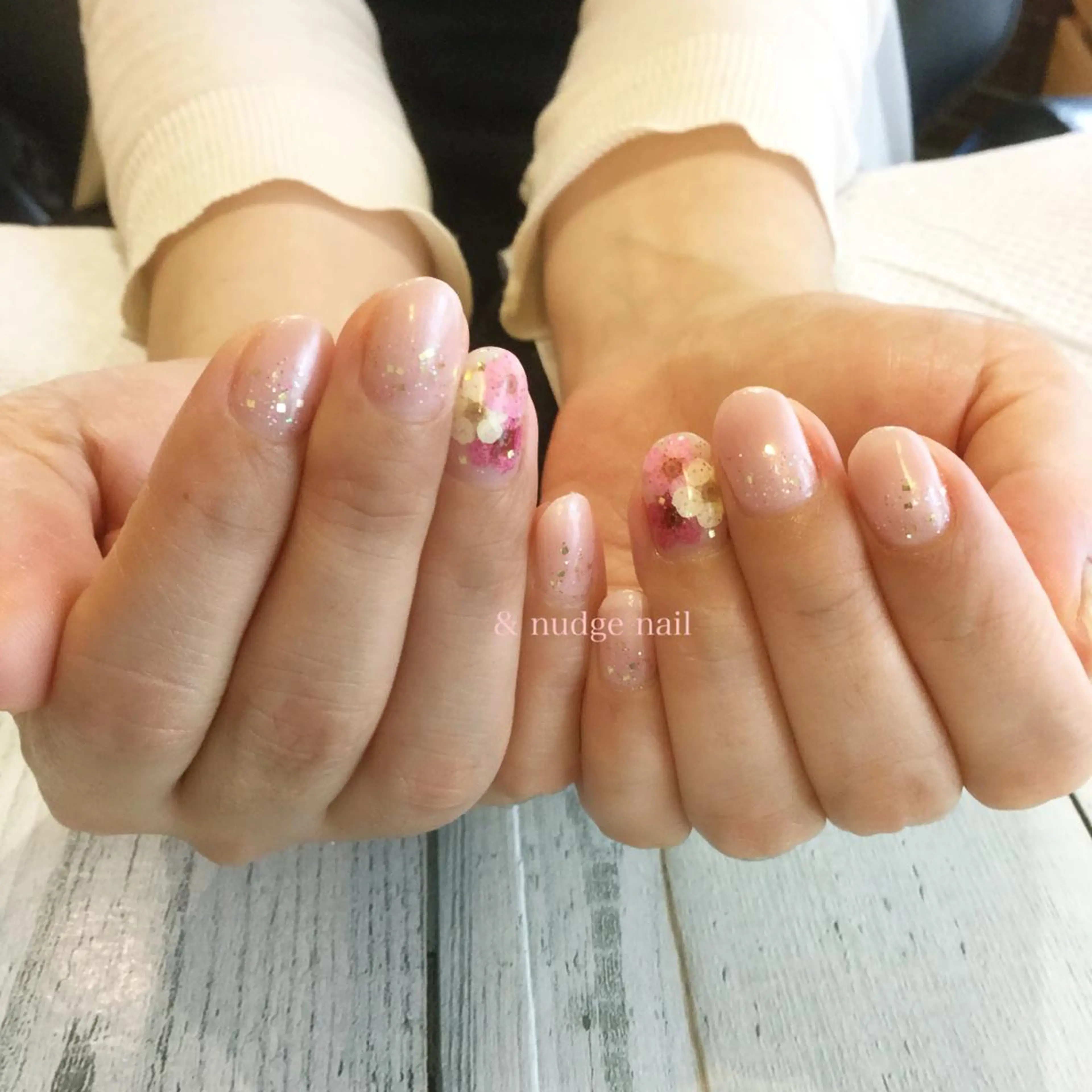 ネイル & nudge nail所属・&nudgenail 本多のネイルデザイン