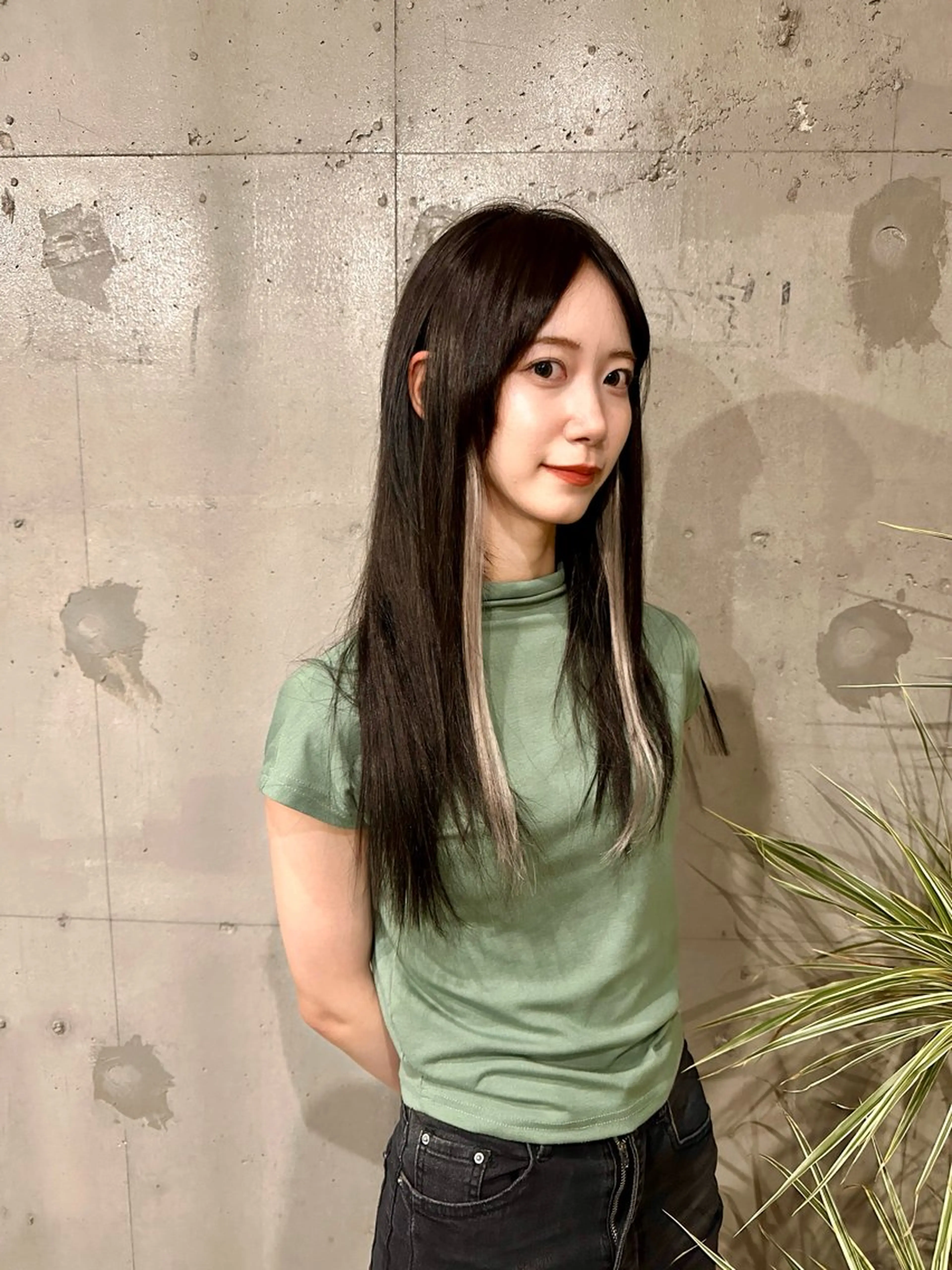 ロング カラー エクステ olga所属・松尾謙佑【ハイライト LEDエクステ】のヘアスタイル