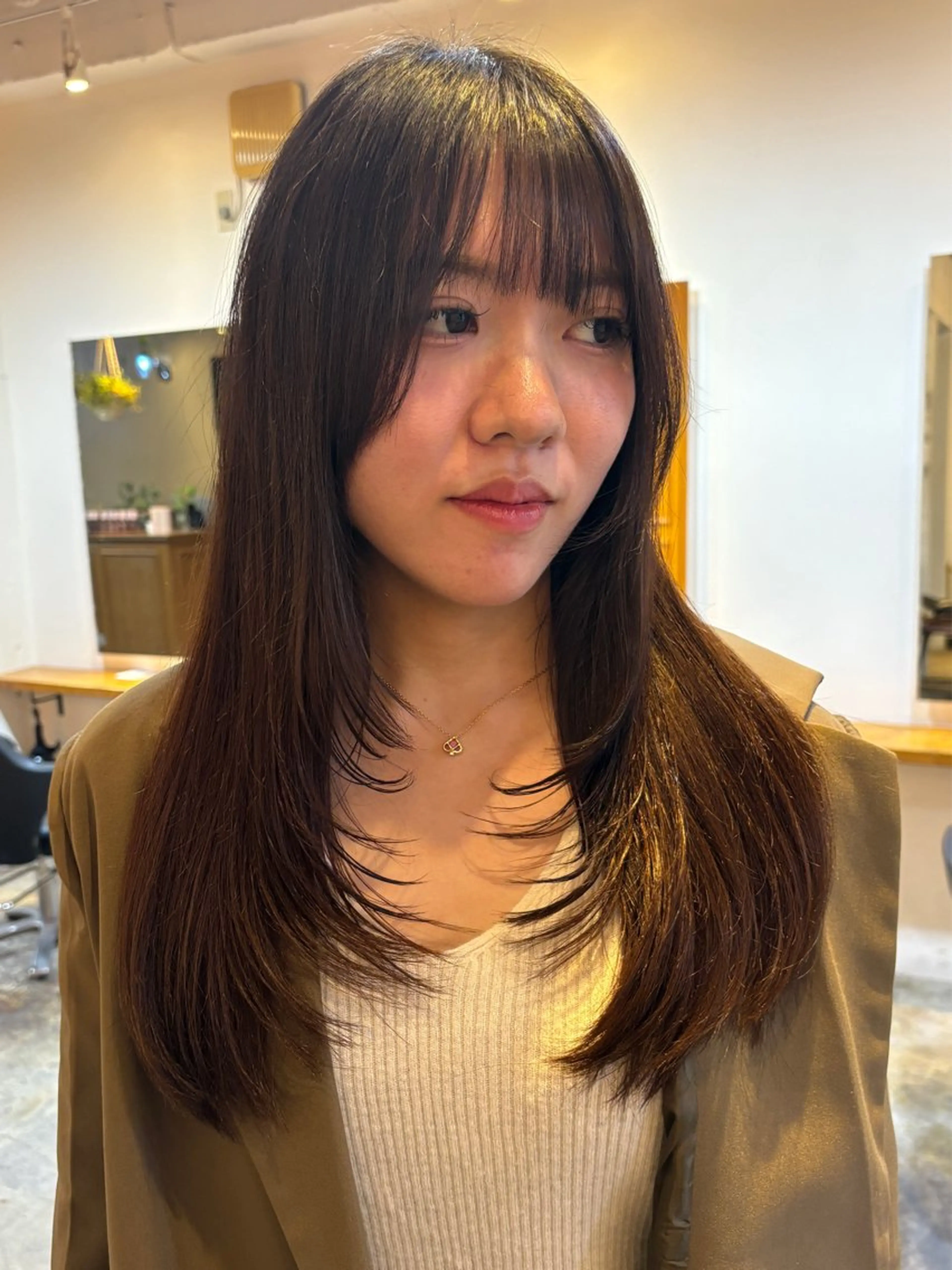 ロング カラー カット ヘアカラー トリートメント RIN／韓国ヘア レイヤーカットのヘアスタイル