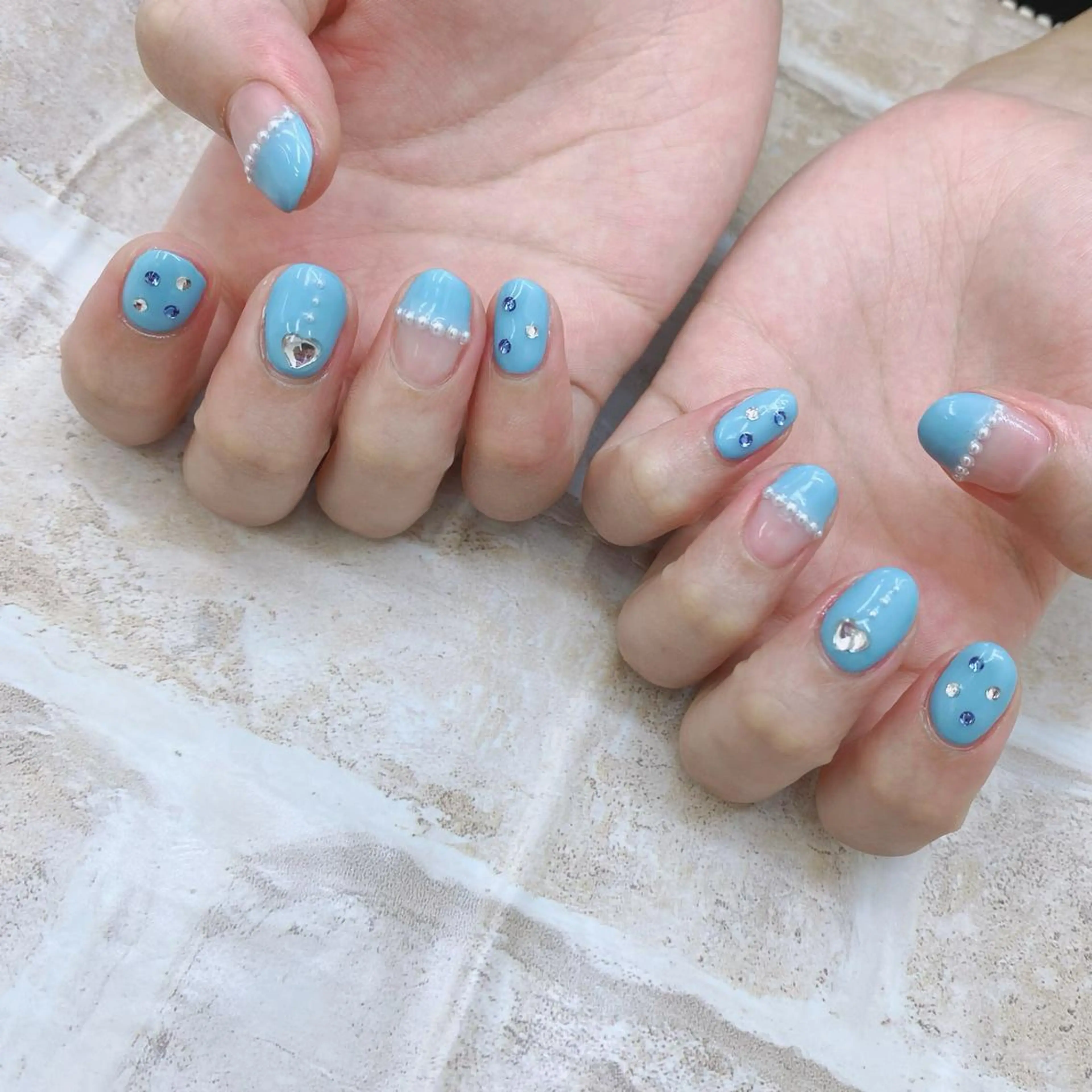 ネイル ブルー 水色 Can I Dressy  溝ノ口店所属・F. Neneのネイルデザイン