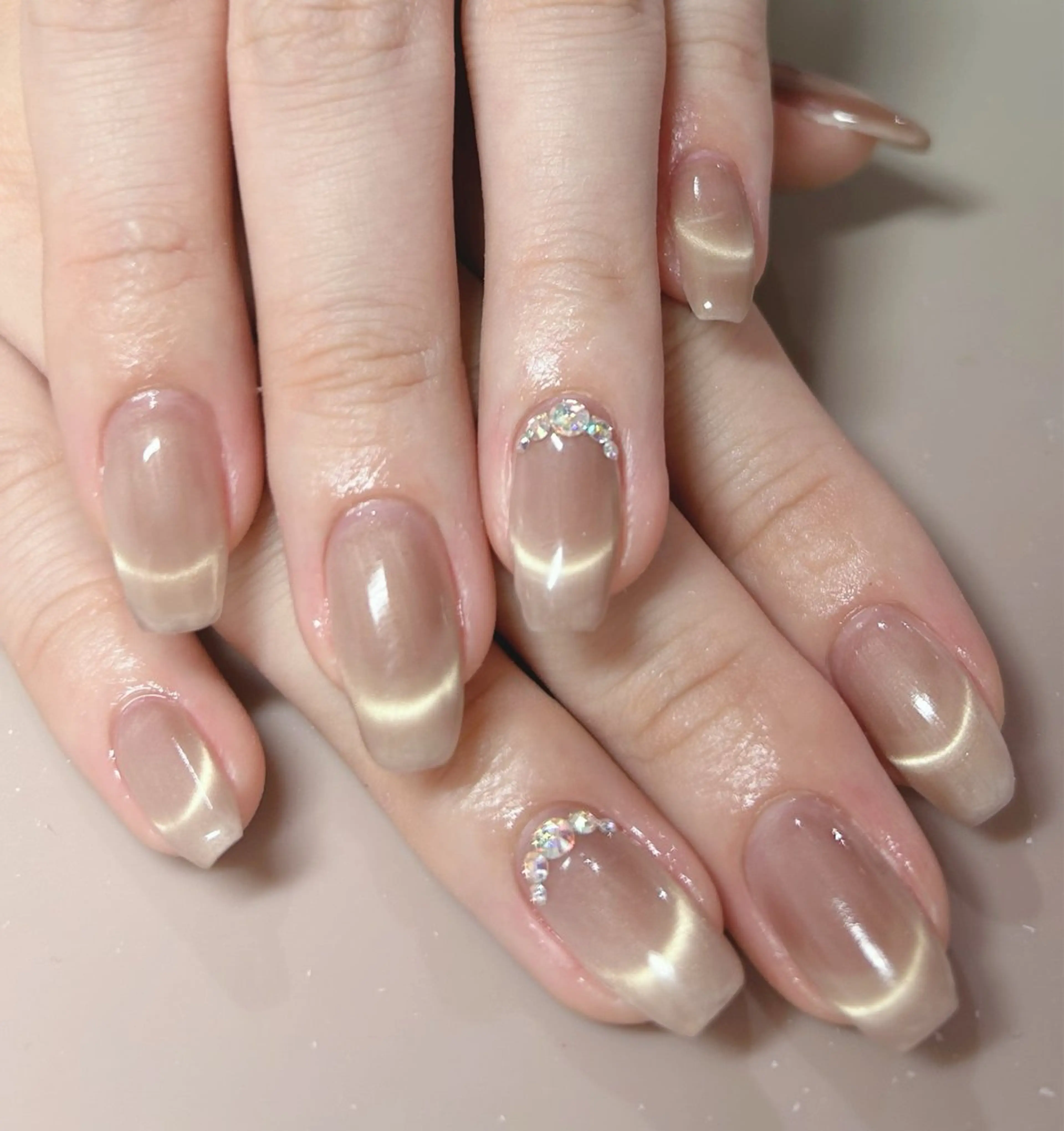 ネイル フレンチネイル マグネットネイル マグネットフレンチ ハンドネイル 室橋 舞のネイルデザイン