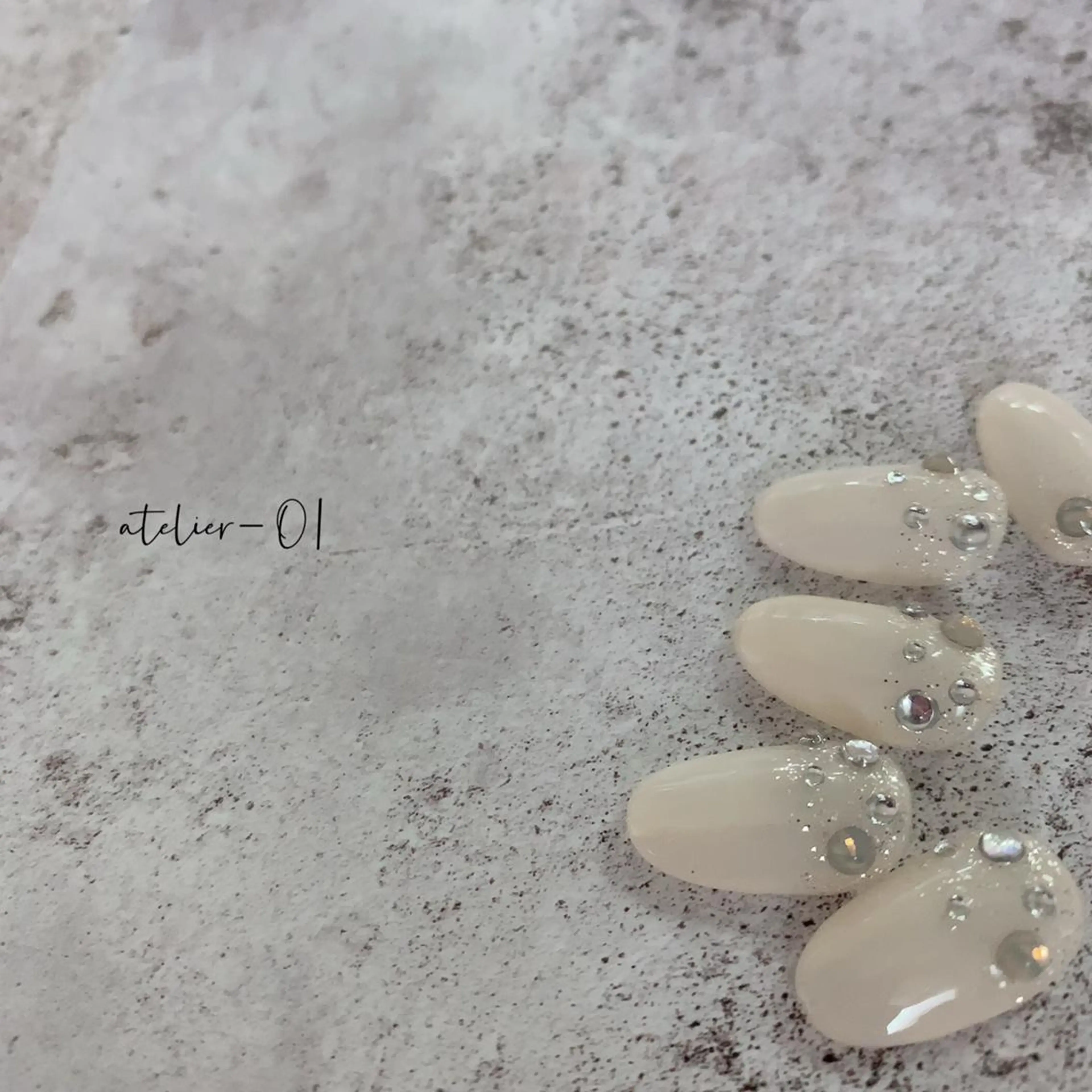 ネイル HERBspa m.sumiyaのネイルデザイン