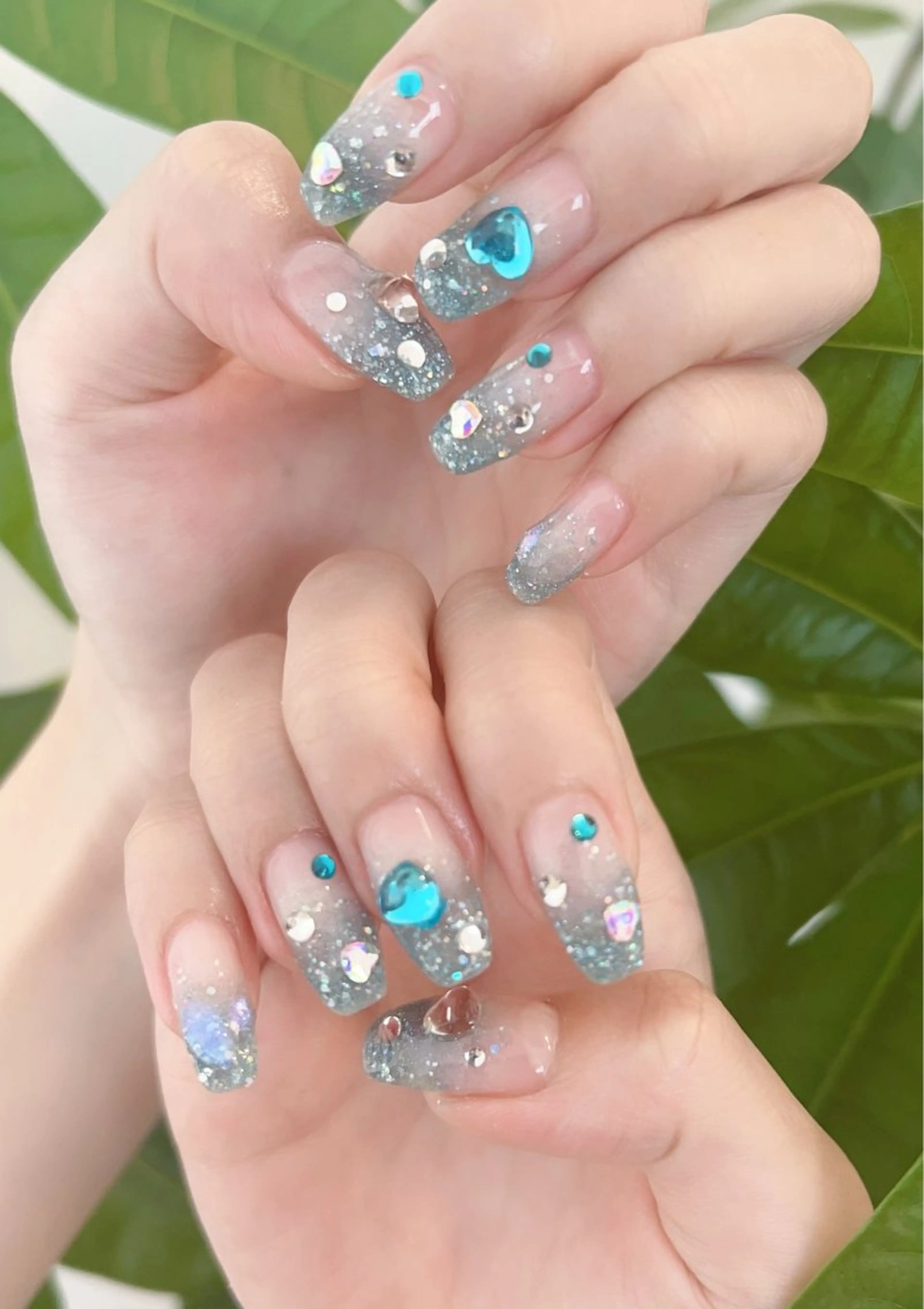 ネイル 持ち込み red veil所属・KANA ネイルのネイルデザイン