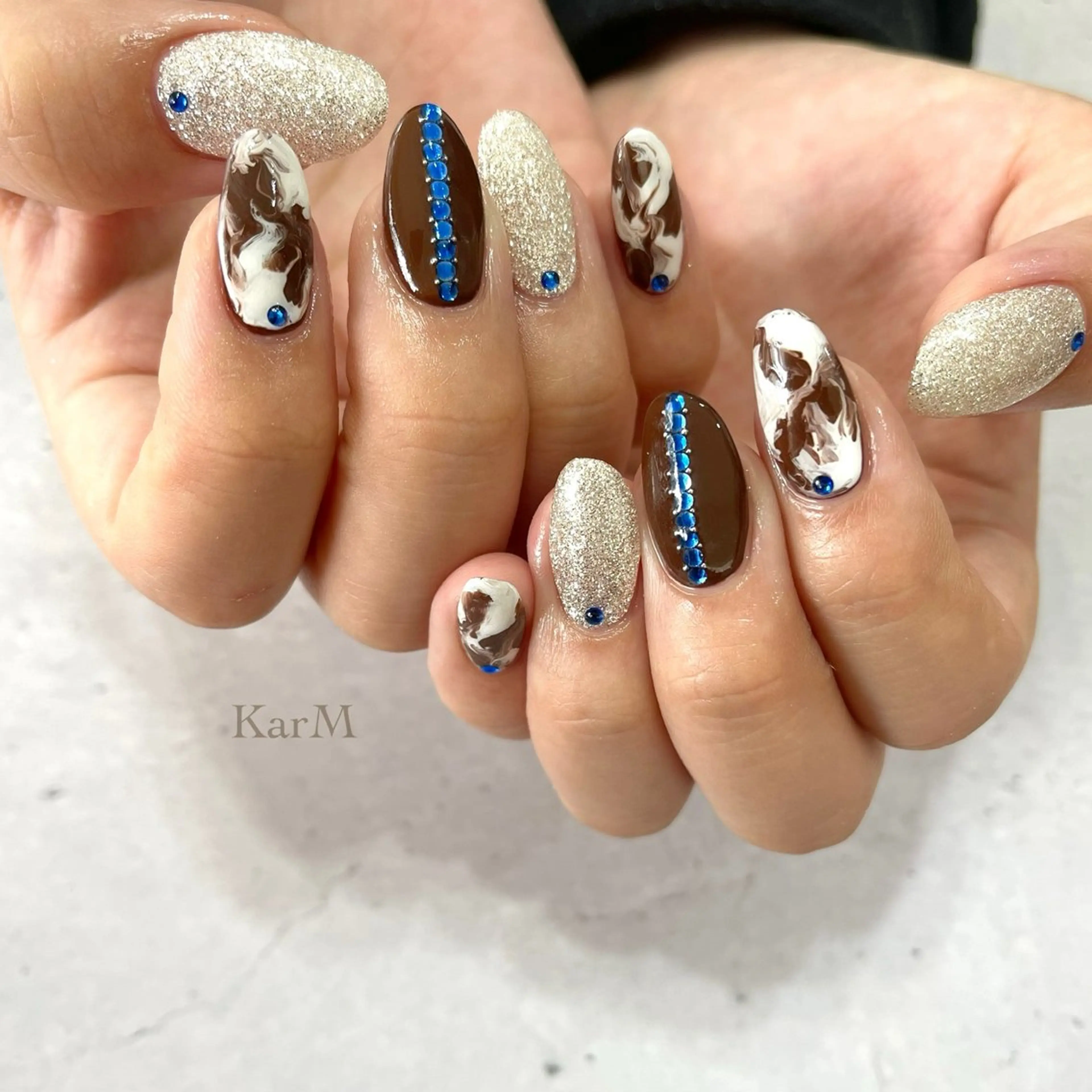ネイル アートネイル オーロラネイル ブルー ブラウン チークネイル ハンドネイル ogino karinのネイルデザイン