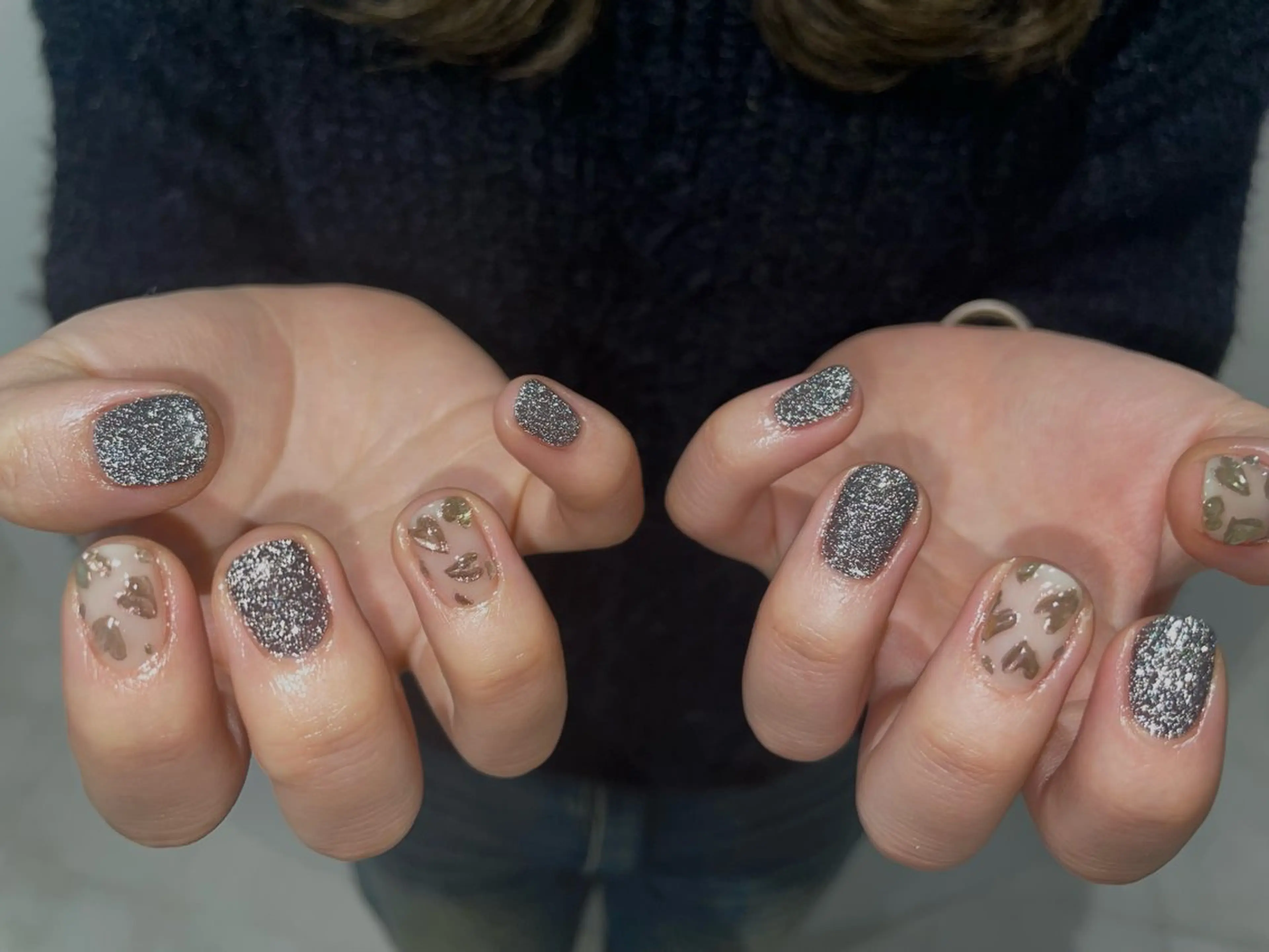 ネイル フラッシュネイル ハート キラキラネイル BeColorful新宿所属・co nai_lのネイルデザイン