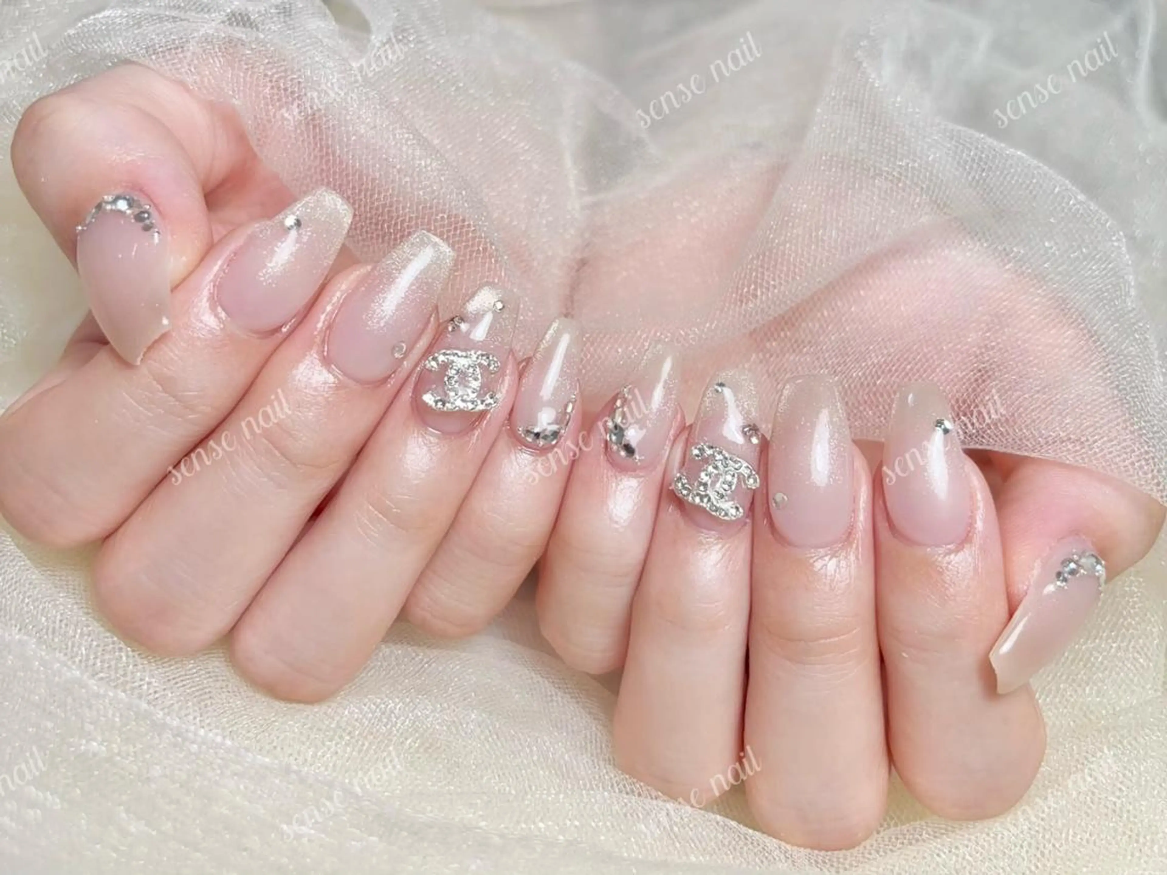 ネイル Kurieitibu 🍬Byu~tīのネイルデザイン