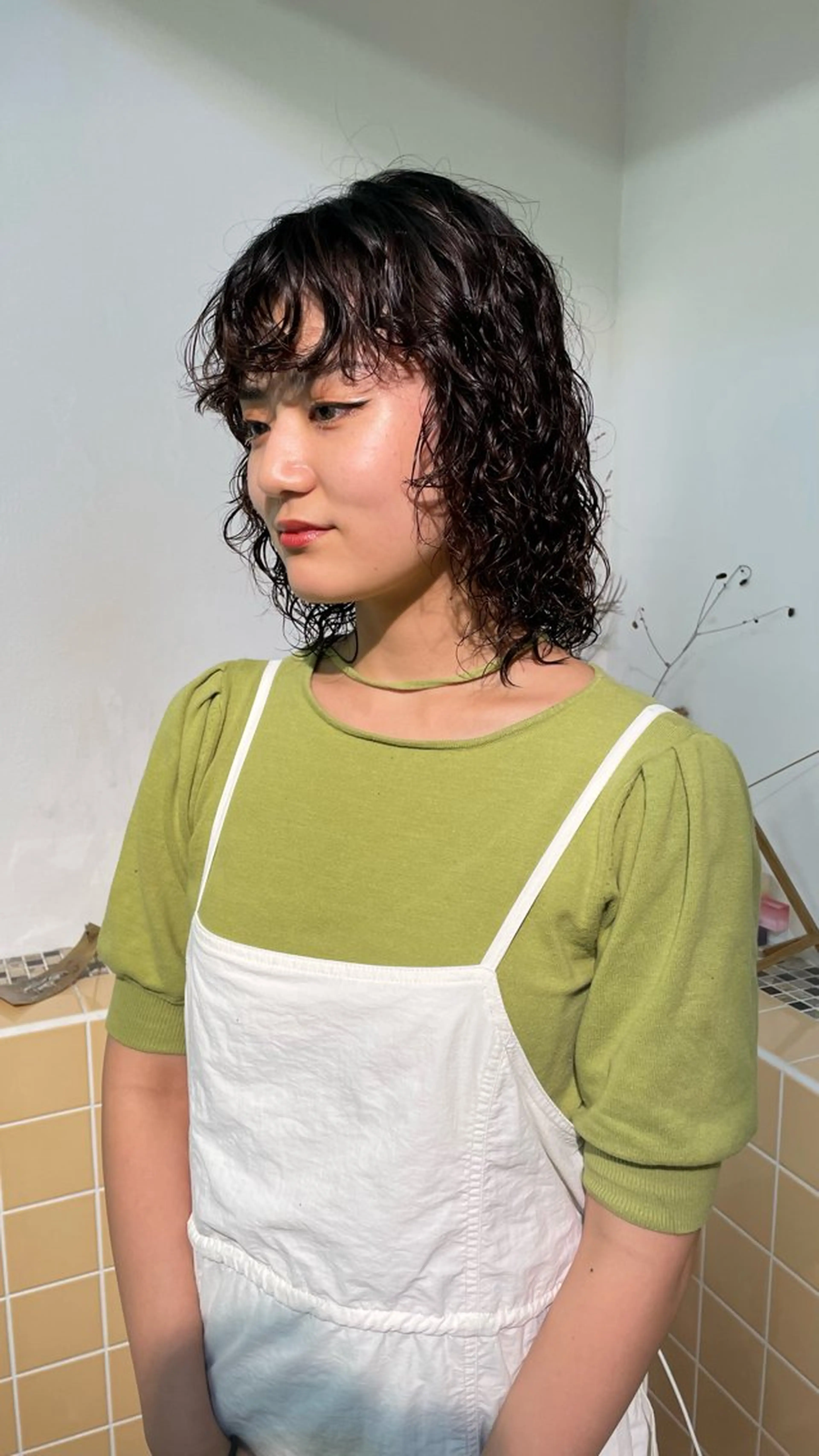 ミディアム パーマ レイヤーカット カット パーマ Seeknext // Rukaのヘアスタイル