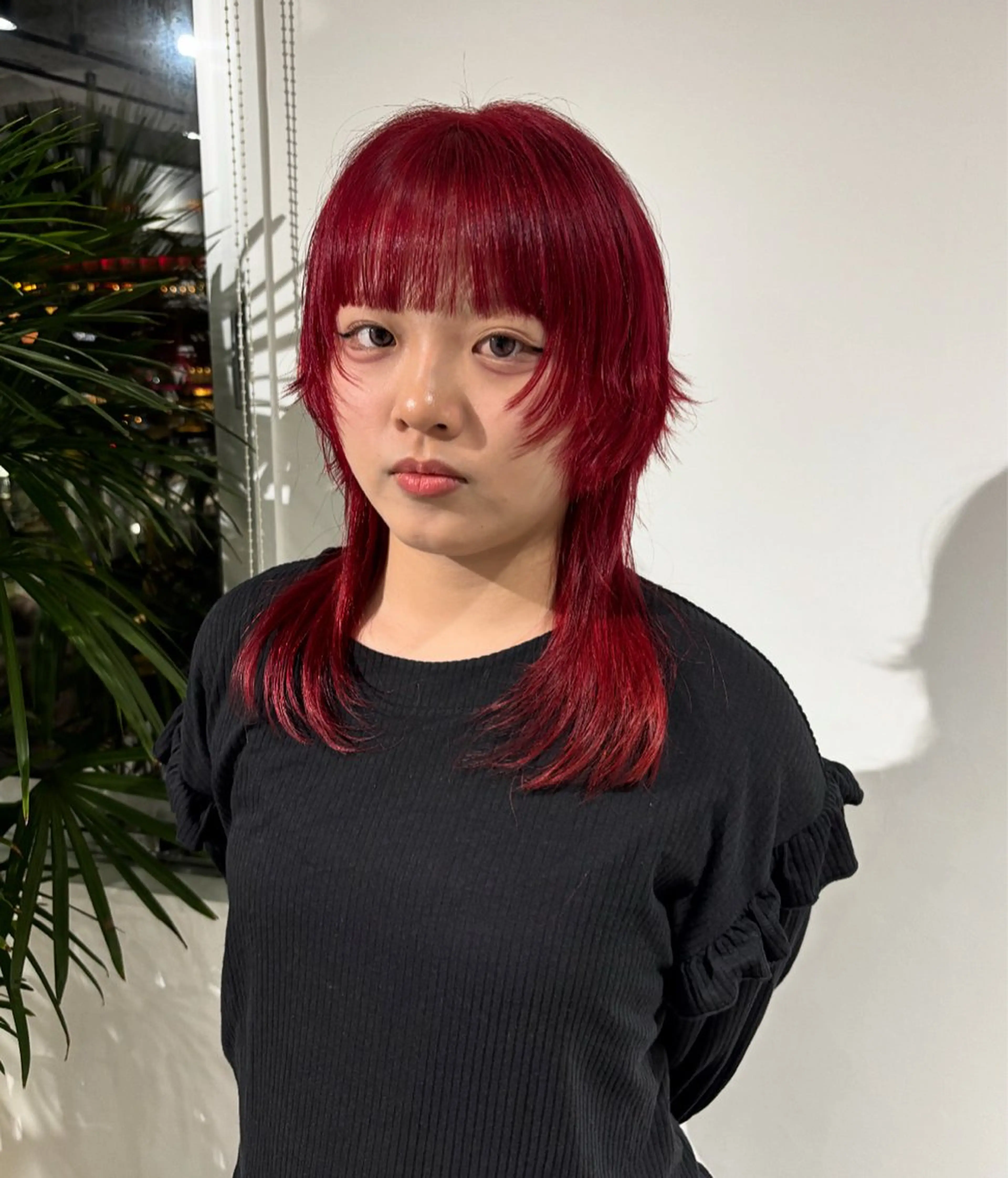 ミディアム ウルフカット イシザワ ユミのヘアスタイル