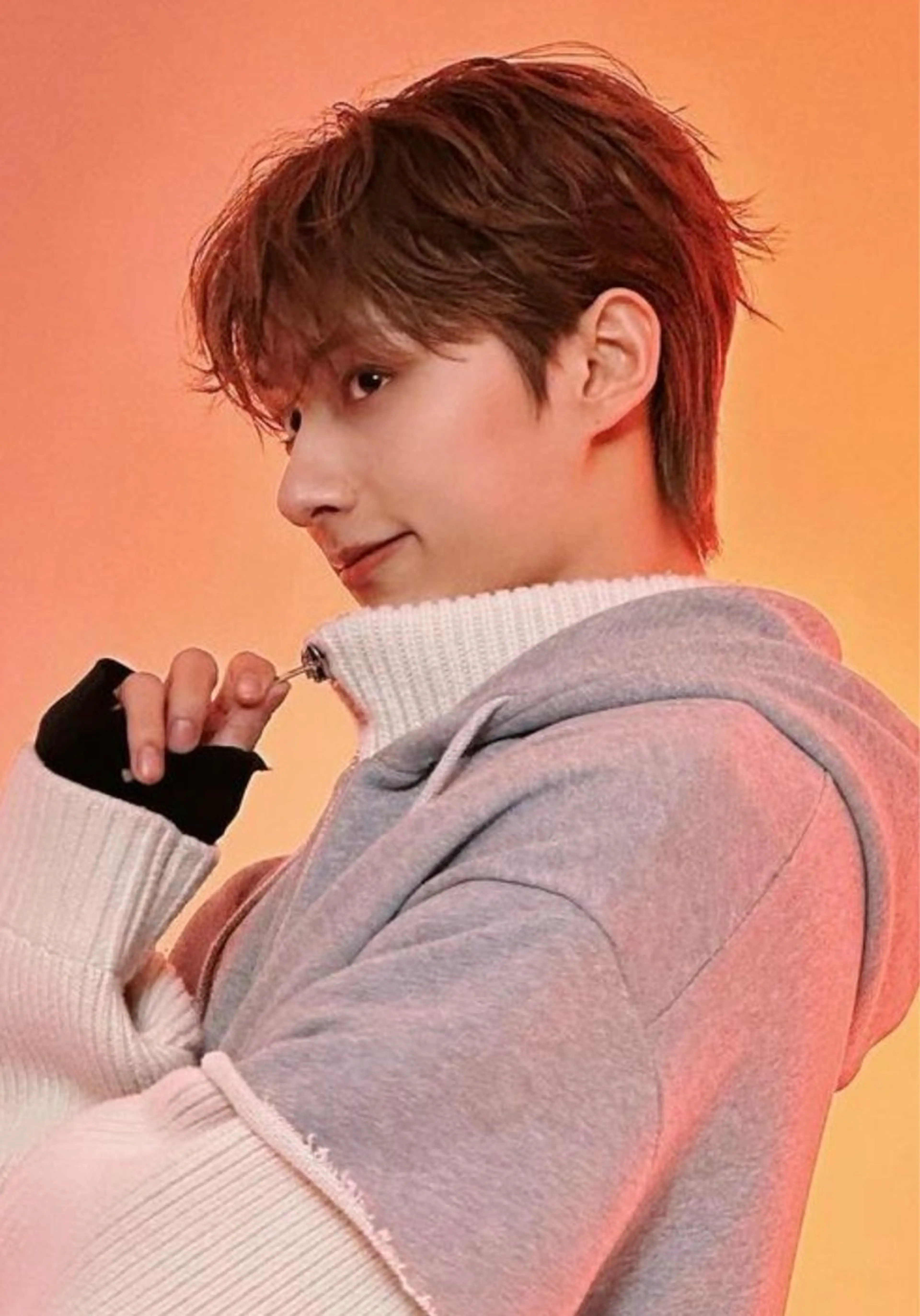 パーマ メンズ 韓国メンズ特化 ダウン・毛流れパーマのヘアスタイル