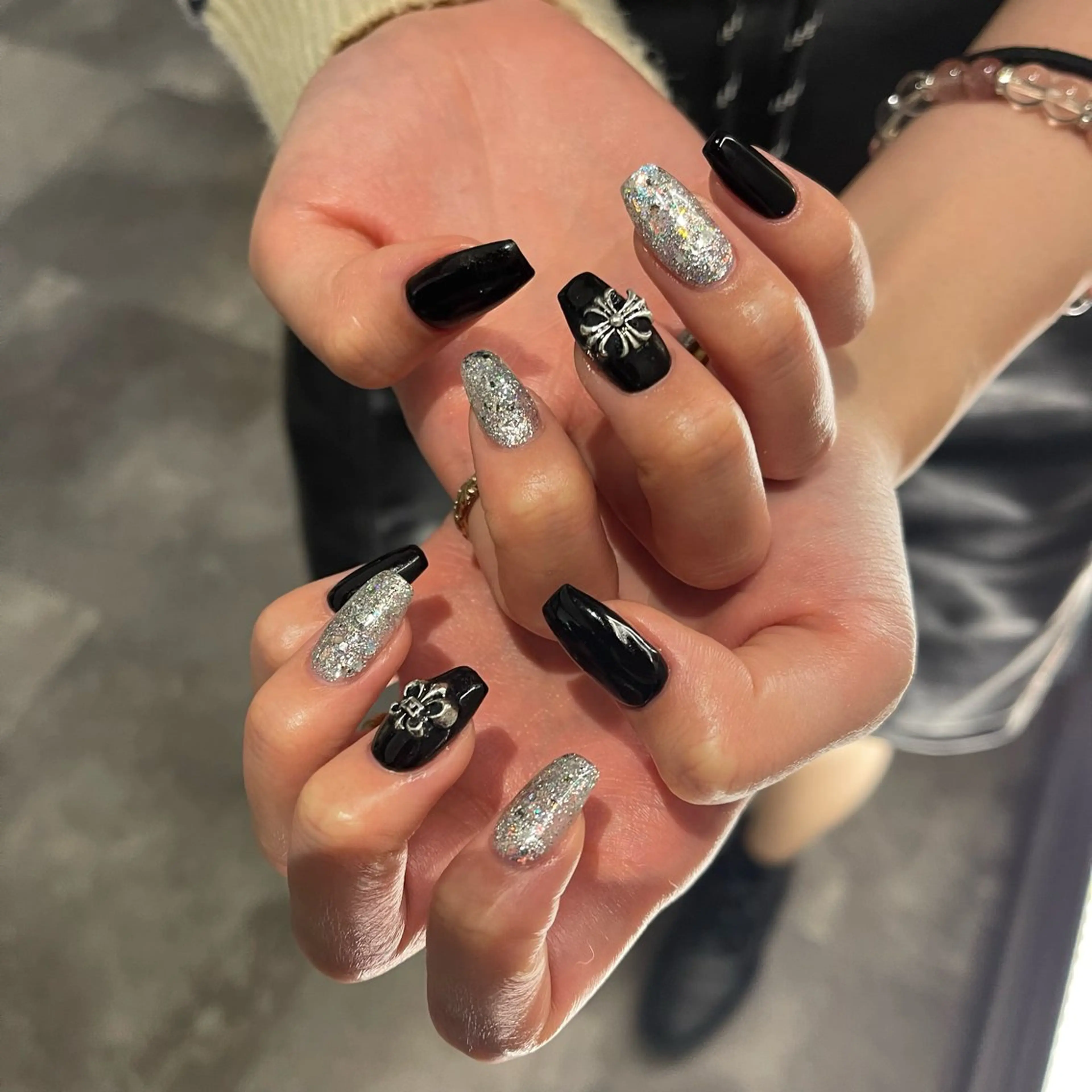 ネイル ハンドネイル chihiro 🗽のネイルデザイン