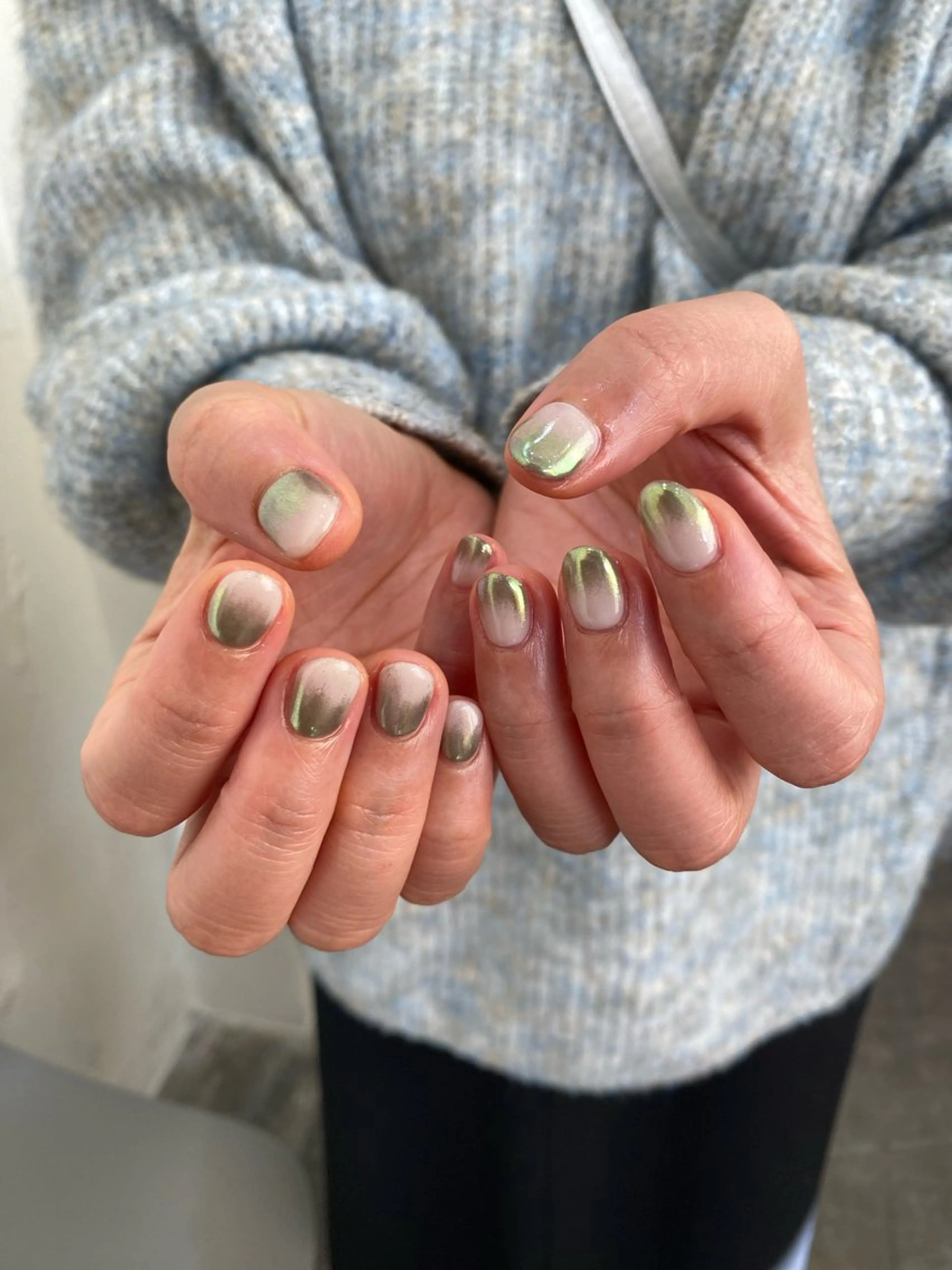 ネイル ミラーネイル 春ネイル ハンドネイル nable.所属・望月 実莉のネイルデザイン