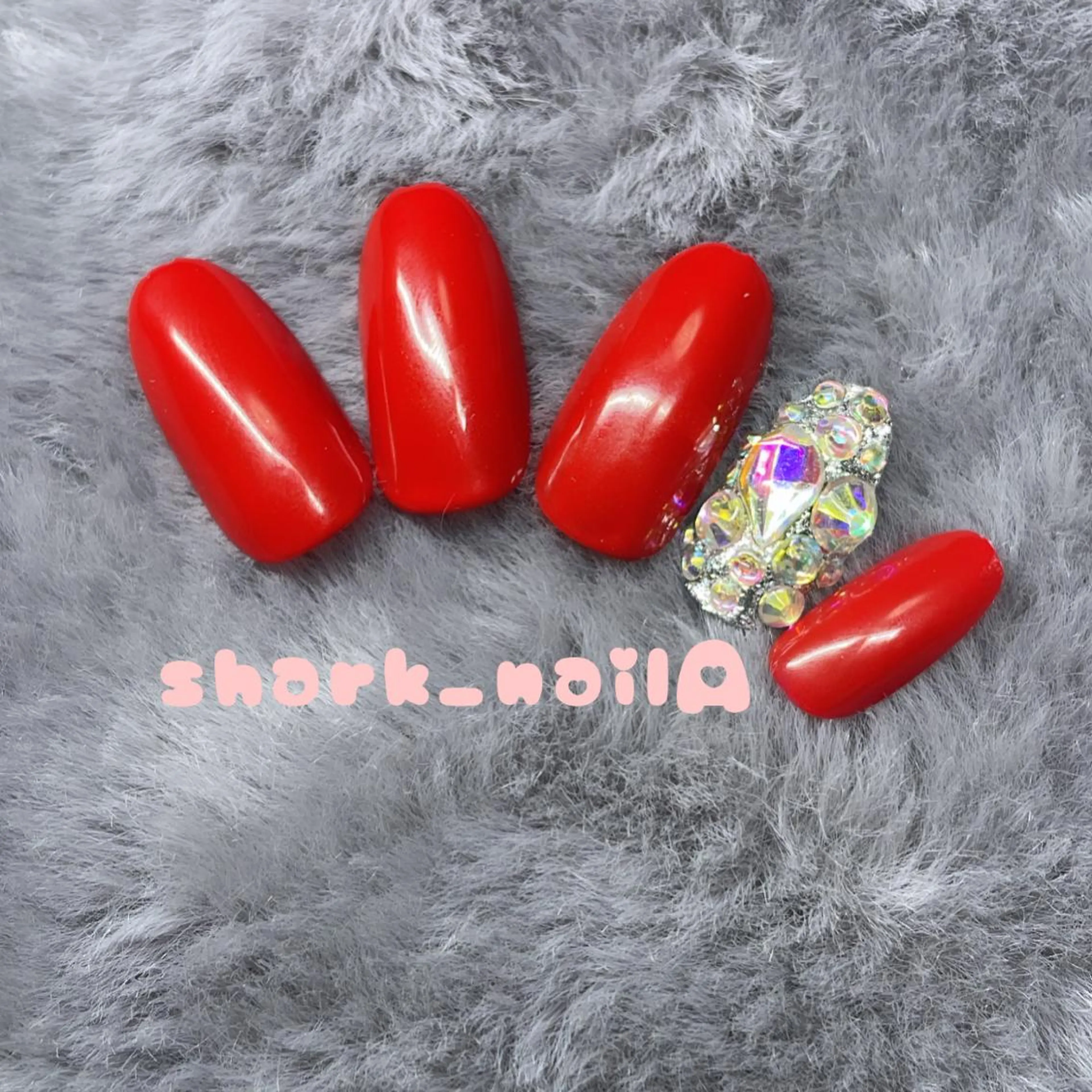 ネイル シンプルネイル shark_nail Aのネイルデザイン