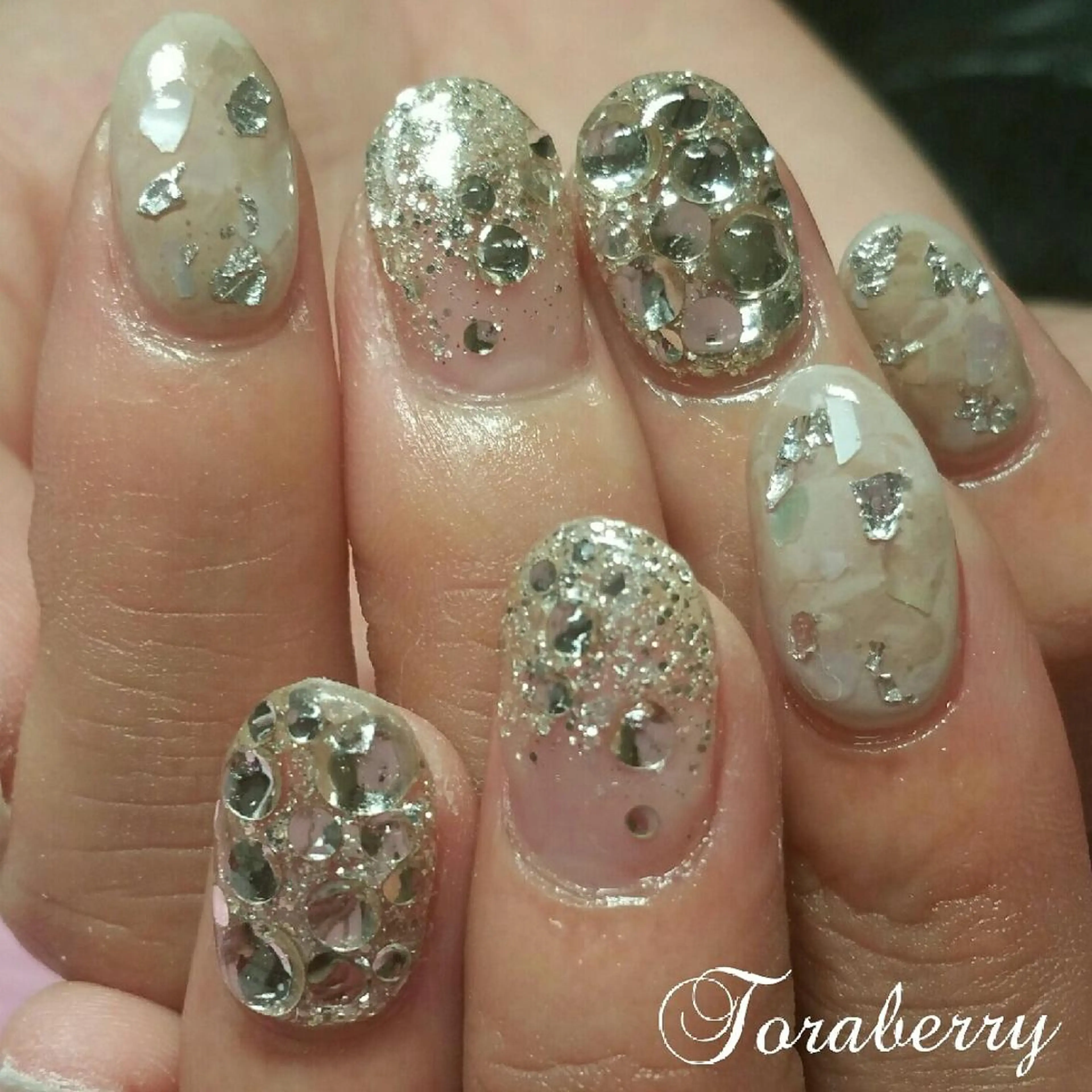 ネイル 持ち込み ネイリスト なつみのネイルデザイン