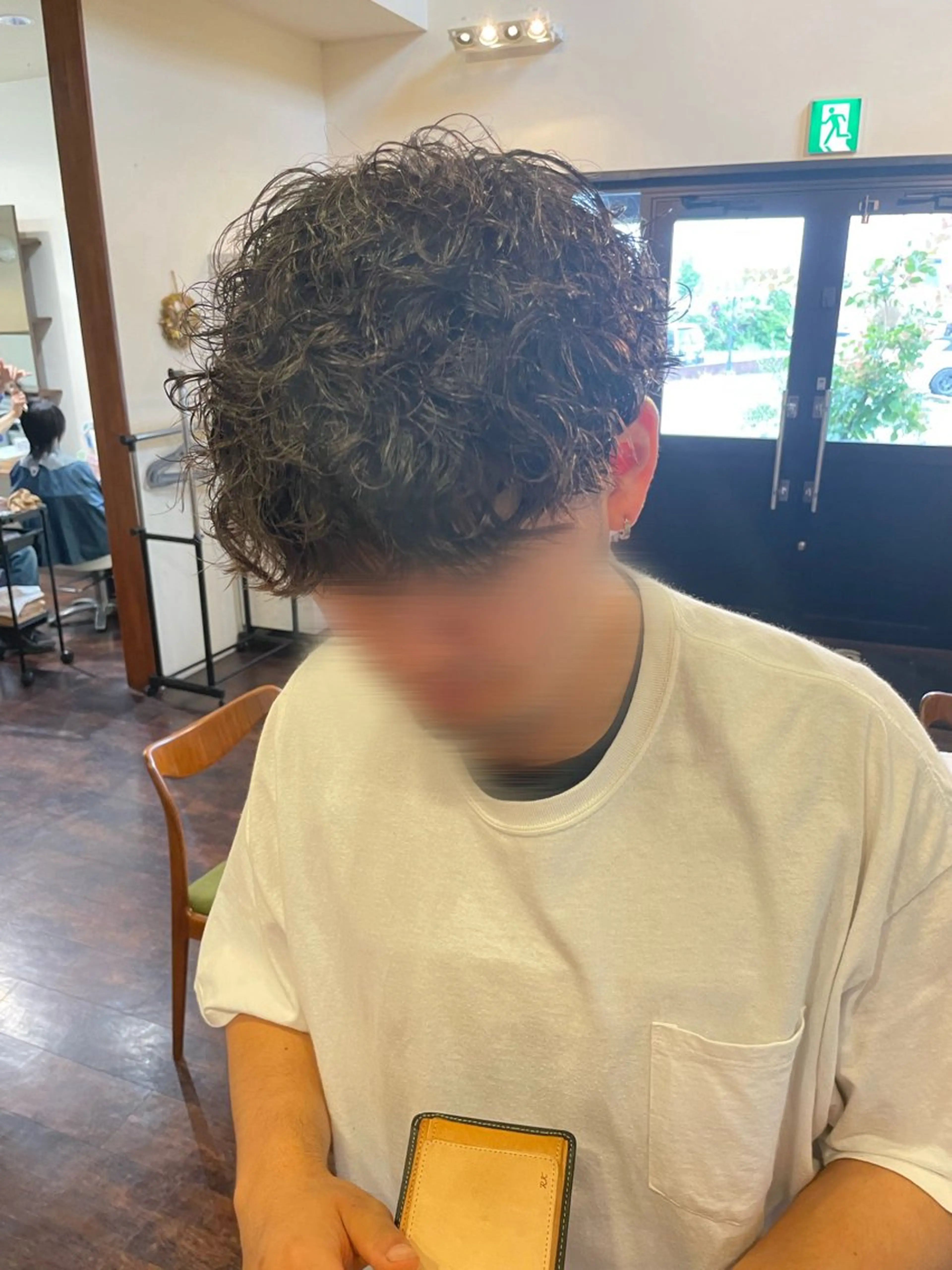 ‼️9月限定‼️   👦🏻メンズ✂️カット➕パーマ🌀➕ 9月限定で耐熱サラツヤトリートメントプレゼント‼️の写真