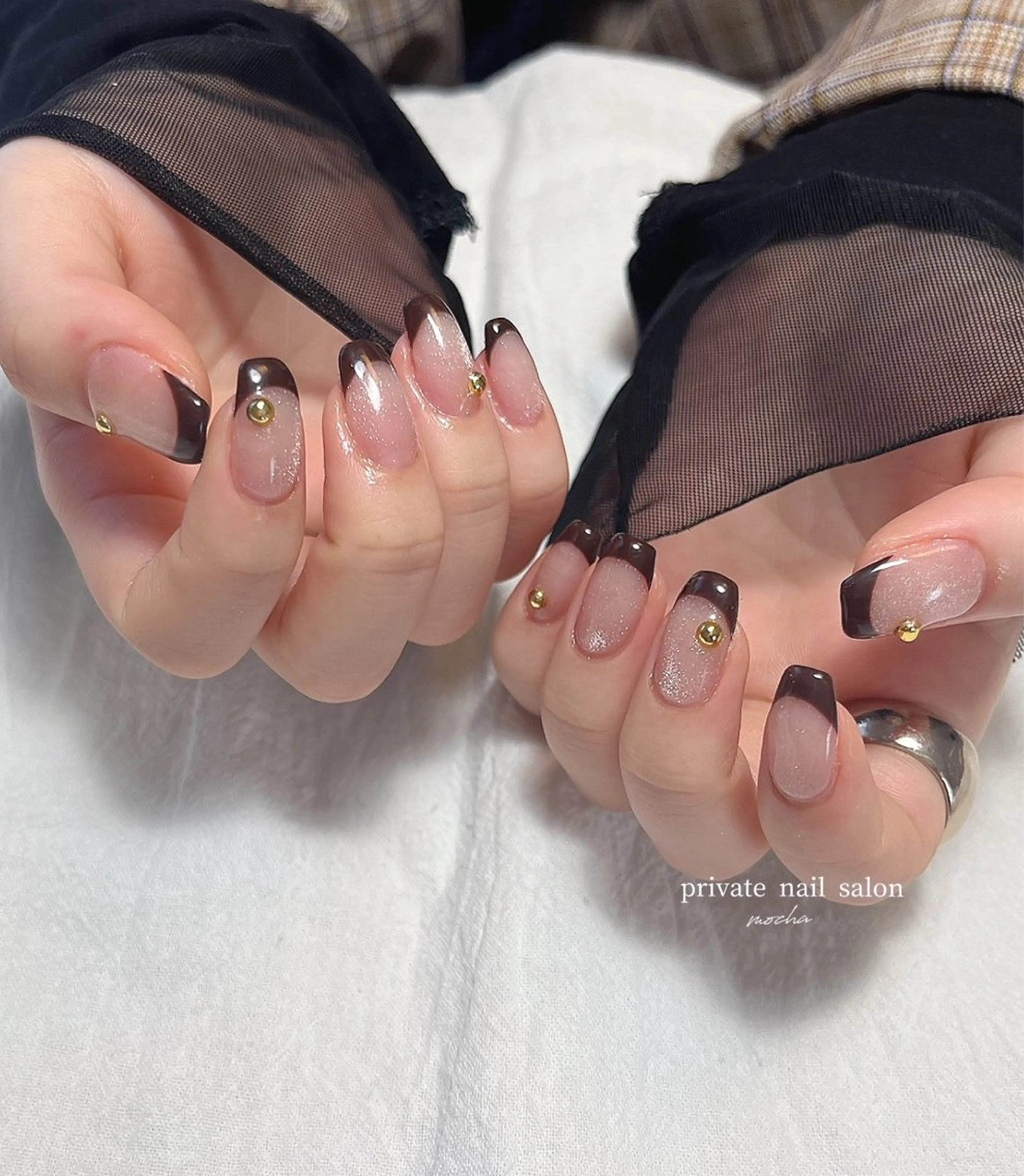 ネイル カジュアル チークネイル フレンチネイル ジェルネイル マグネットネイル ハンドネイル mocha nailのネイルデザイン