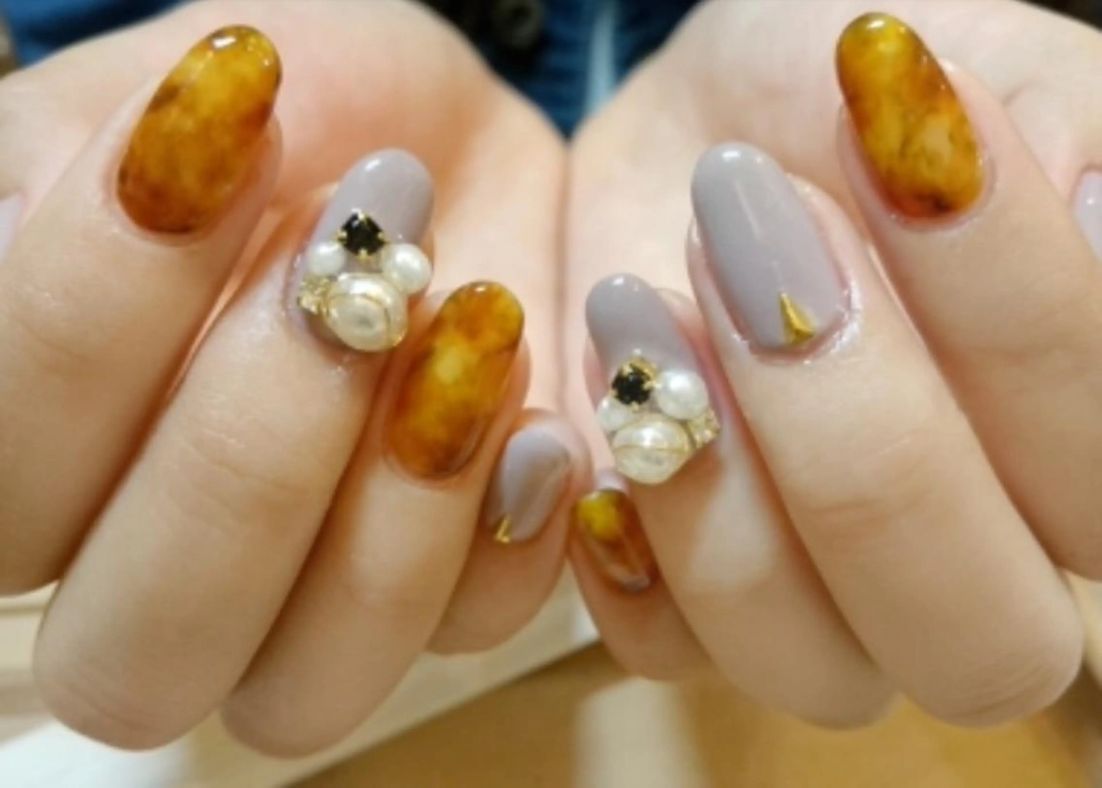 ネイル ハンドネイル ネイル＆フラワーサロン〜Ri✦hiro〜鳥栖店所属・HIRATA RIEのネイルデザイン