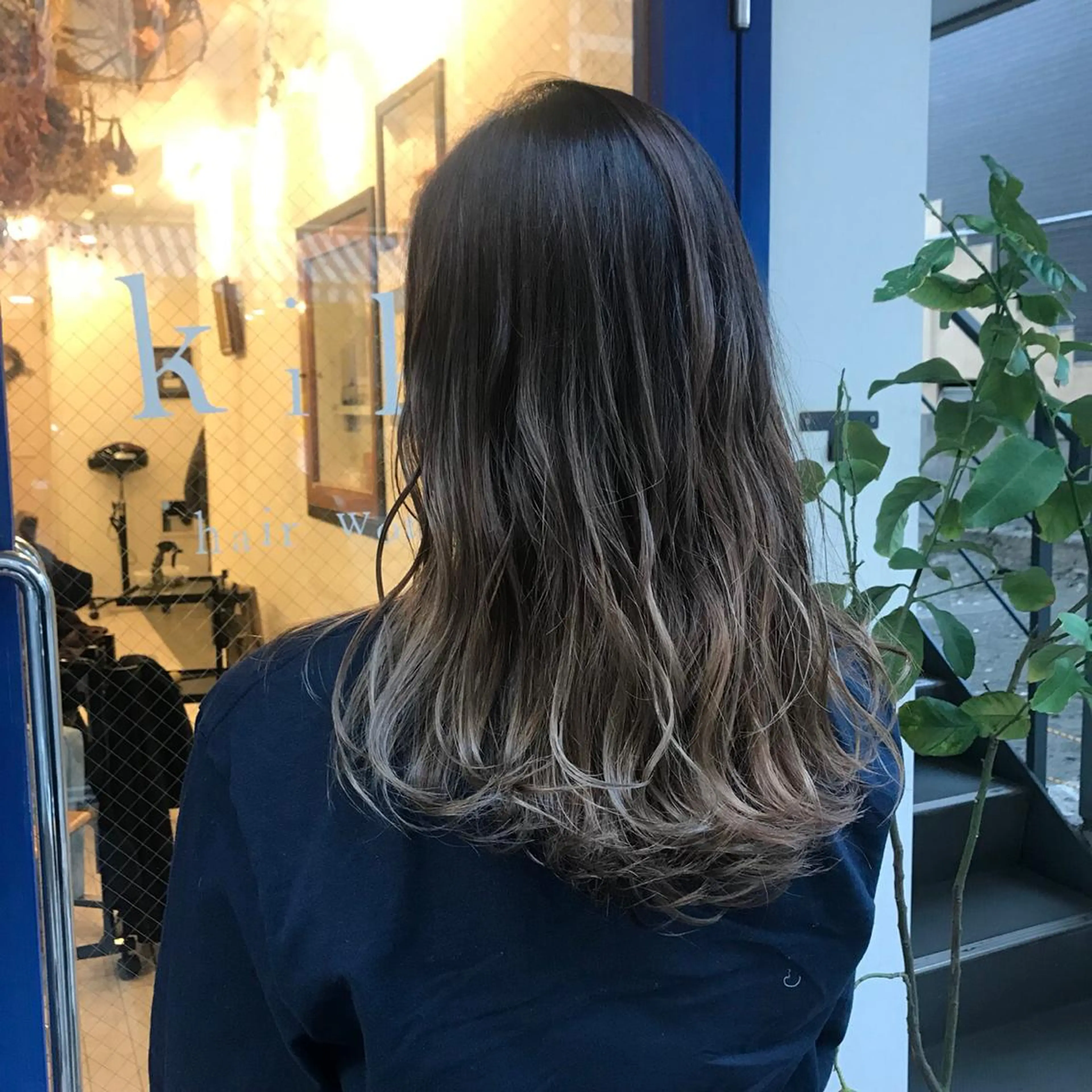 セミロング カラー バレイヤージュ レイヤーカット 髪の悩みを解決！ 那須達敦のヘアスタイル