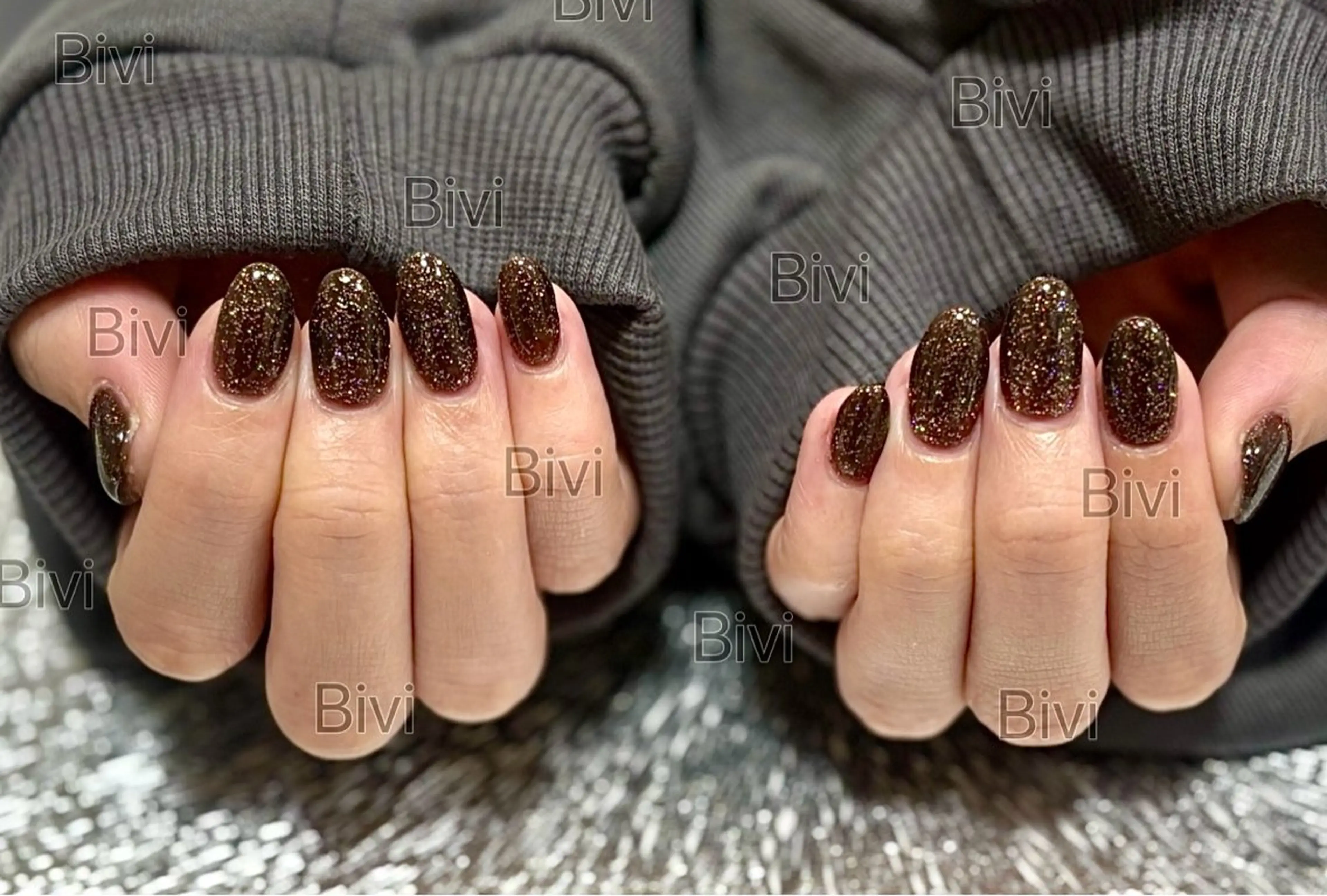 ネイル ブラウン ラメ(グリッター) ワンホンネイル 冬ネイル ハンドネイル ハンドケア ♡Bivi♡自爪に 優しいネイルサロンのネイルデザイン