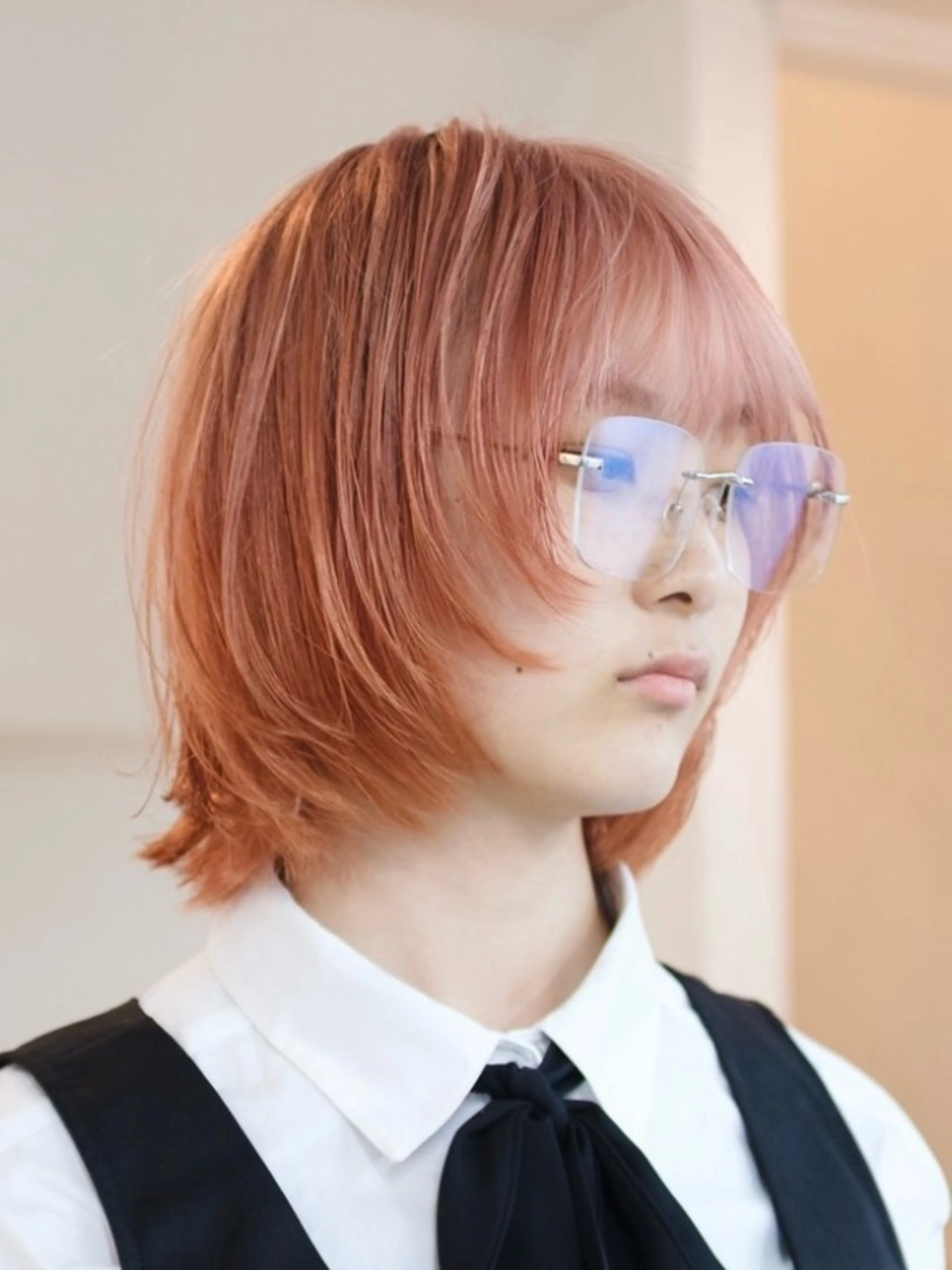 ミディアム カラー ヘアアレンジ カット ヘアカラー トリートメント ハイトーン/デザイン カラー/あおいのヘアスタイル