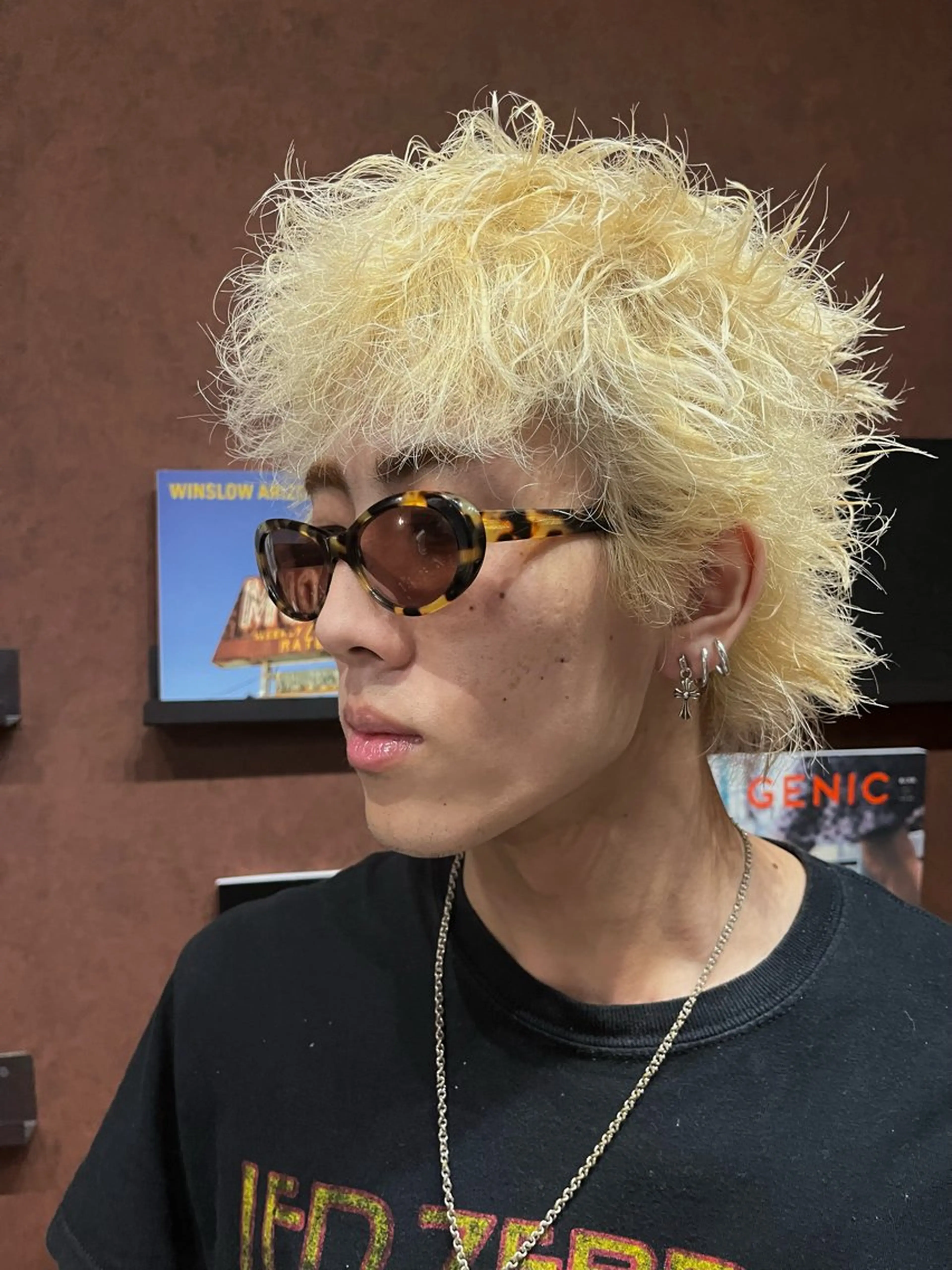 ショート メンズ ヘアカラー E所属・E  難波店 Kaiのヘアスタイル