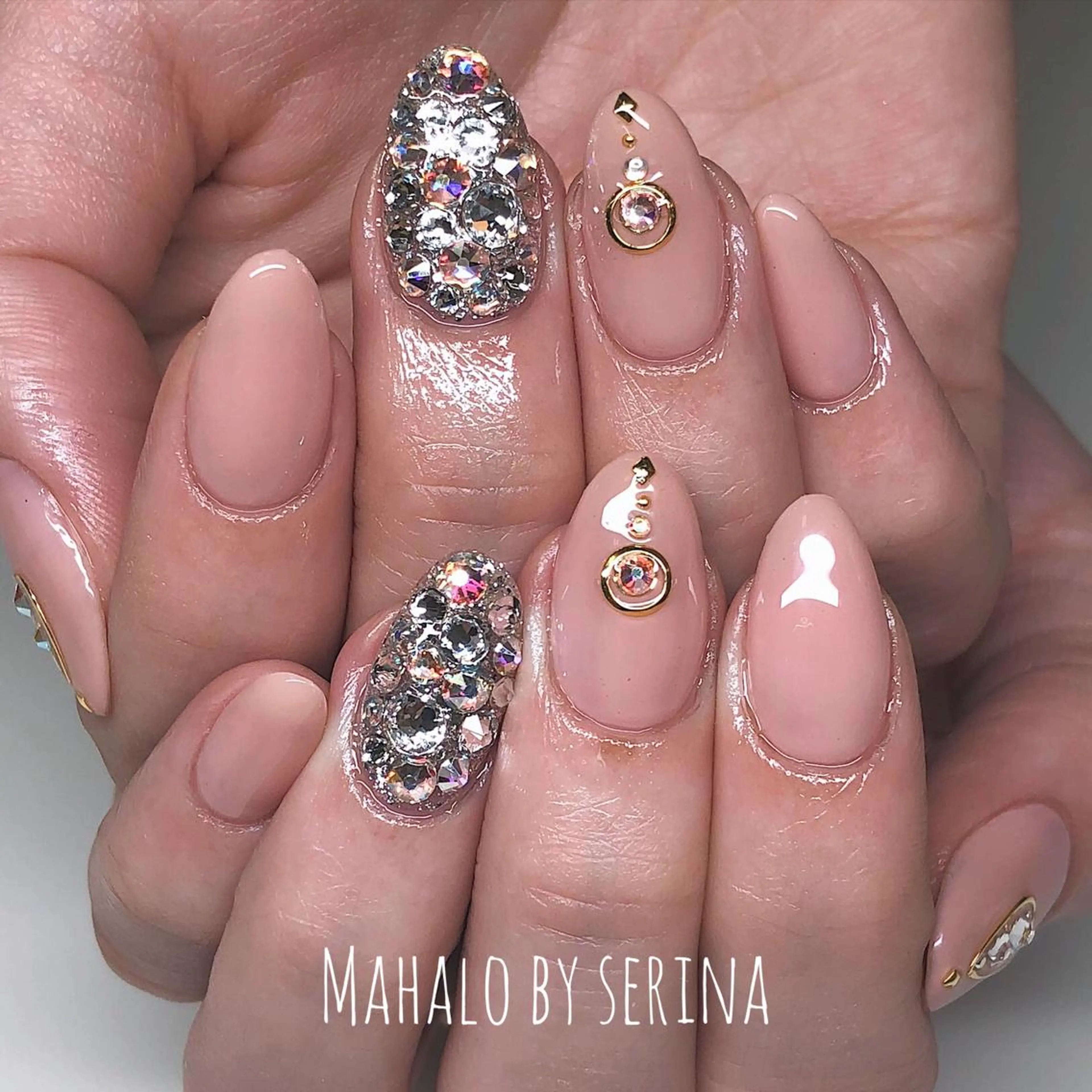 ミディアム カラー ネイル SUNNY BAE. SERINAのネイルデザイン