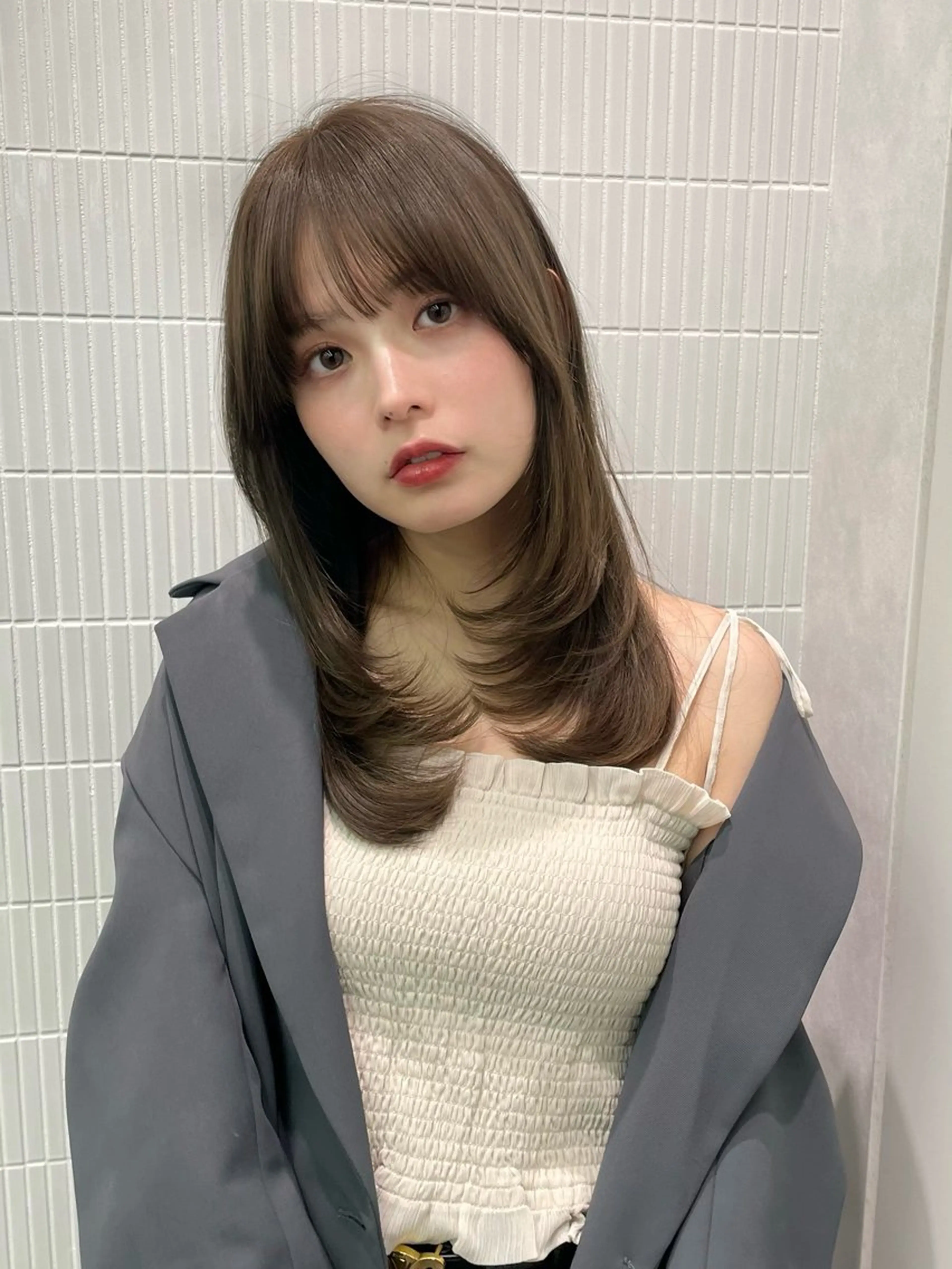セミロング 無料カットモデル/ センターパート/横浜のヘアスタイル