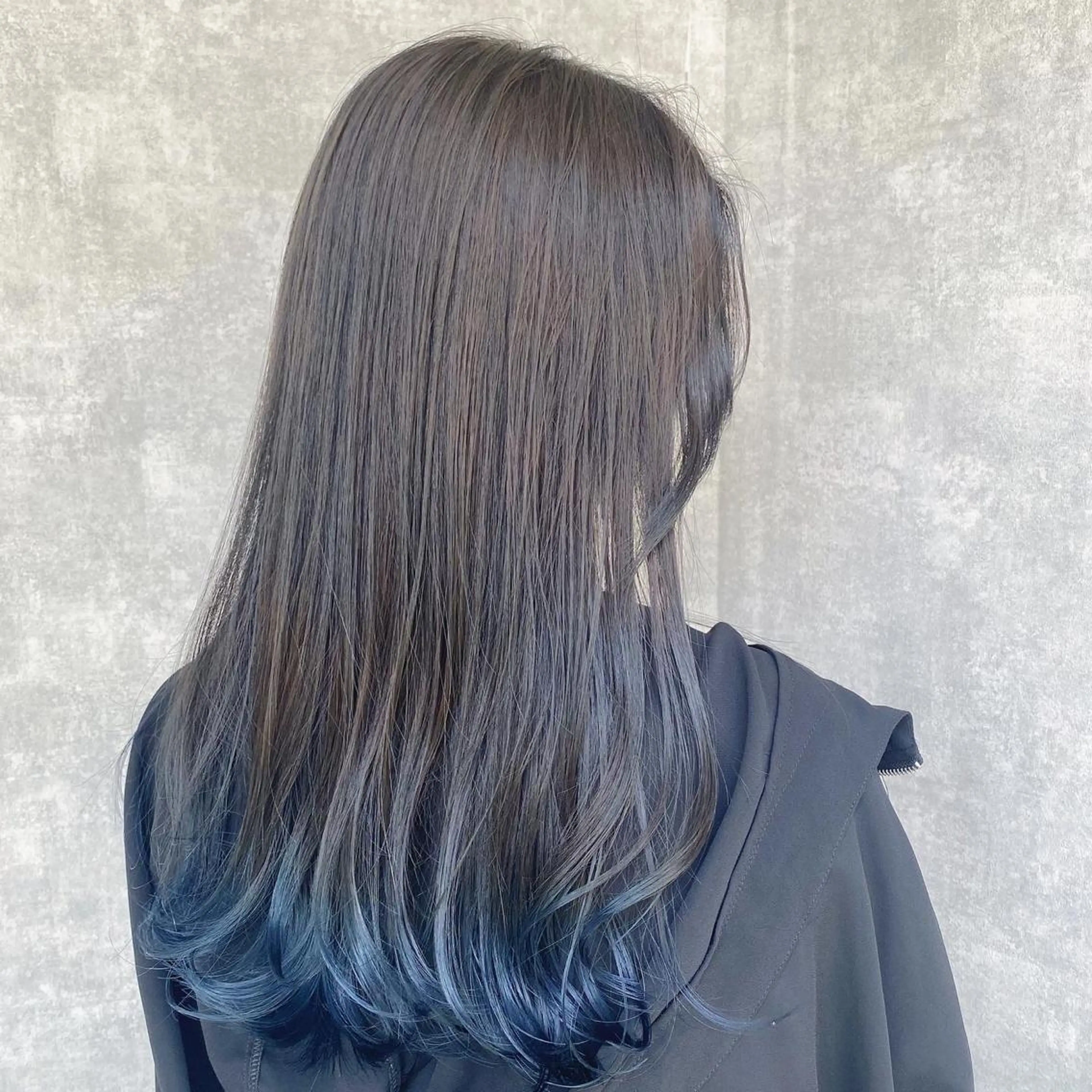 セミロング カラー カット ヘアカラー トリートメント 入江 允のヘアスタイル