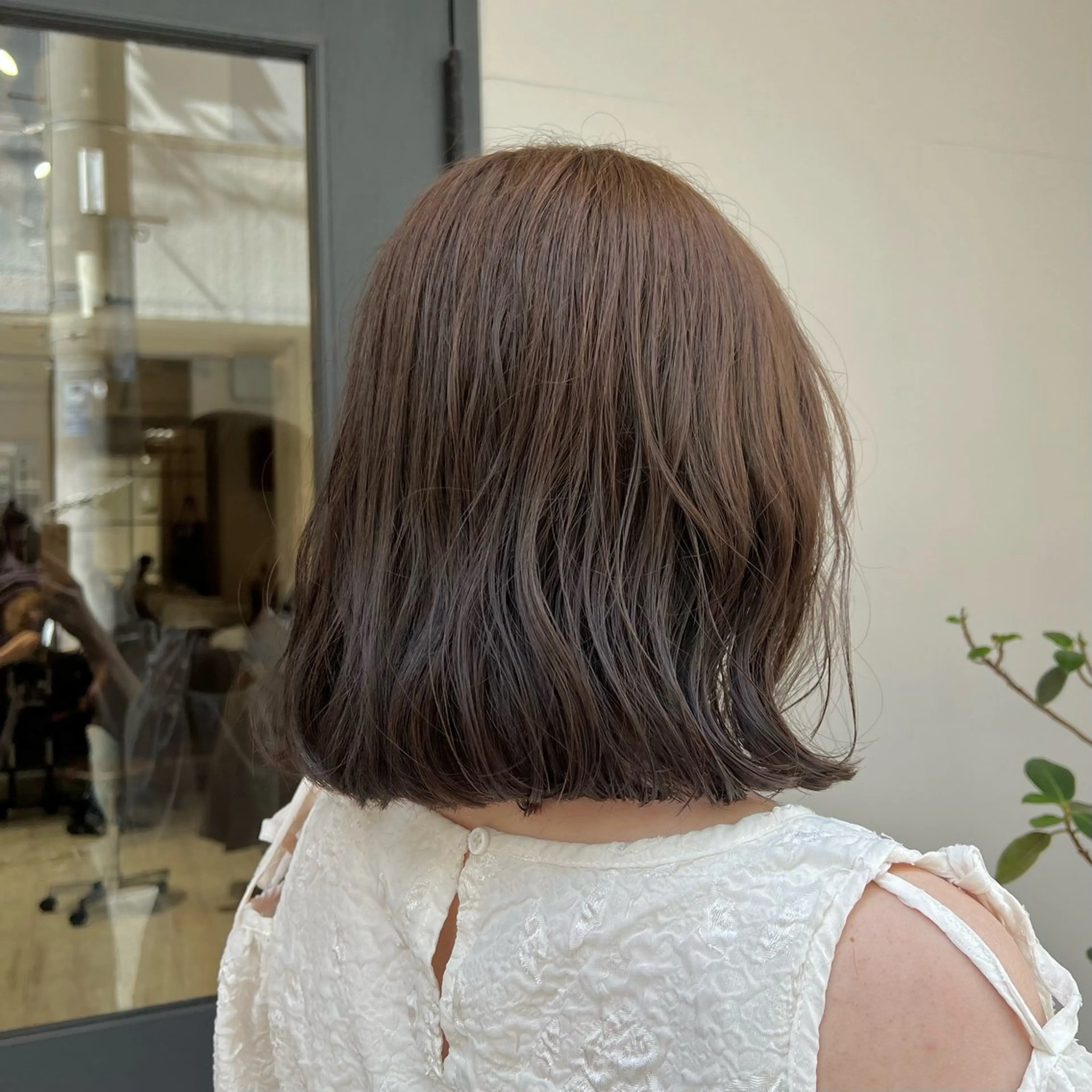 ミディアム カット ヘアカラー ヘッドスパ re  view MIRUのヘアスタイル