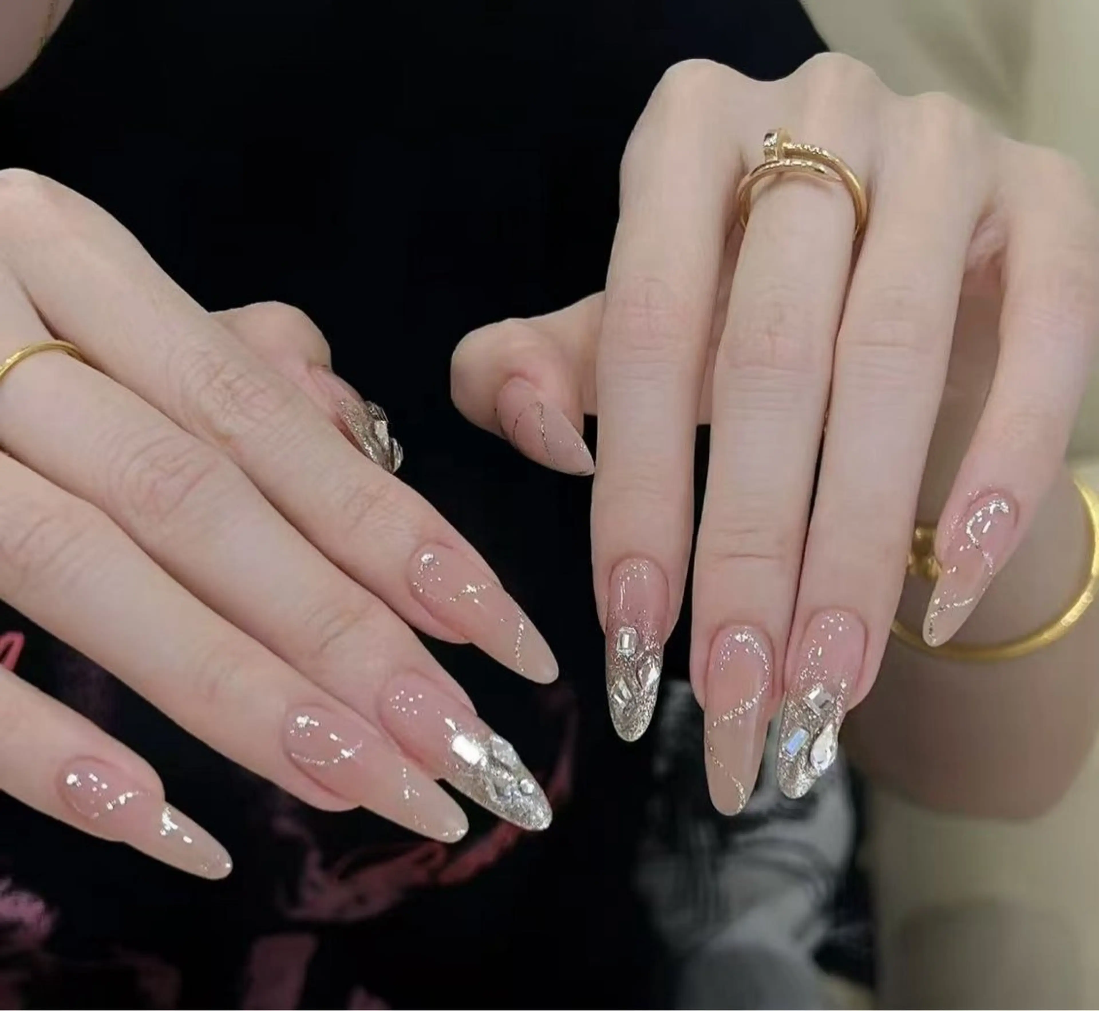 ネイル オーロラネイル フラワーネイル フットネイル フレンチネイル ジェルネイル ハンドネイル BabyYouMi nailのネイルデザイン